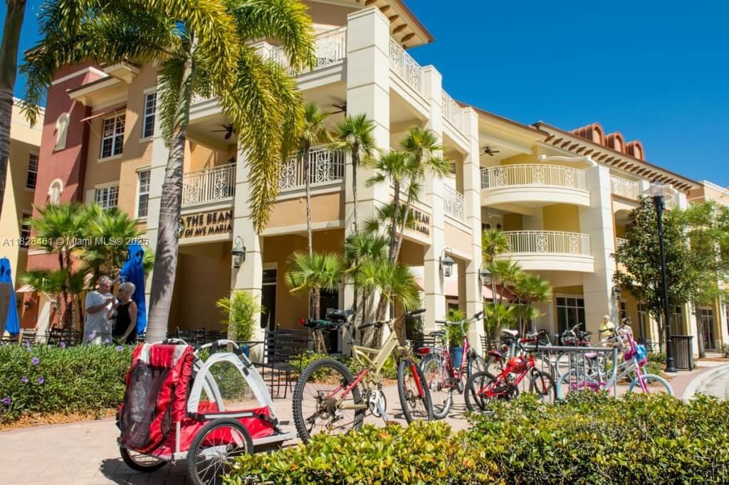 Del Webb Naples - Residential