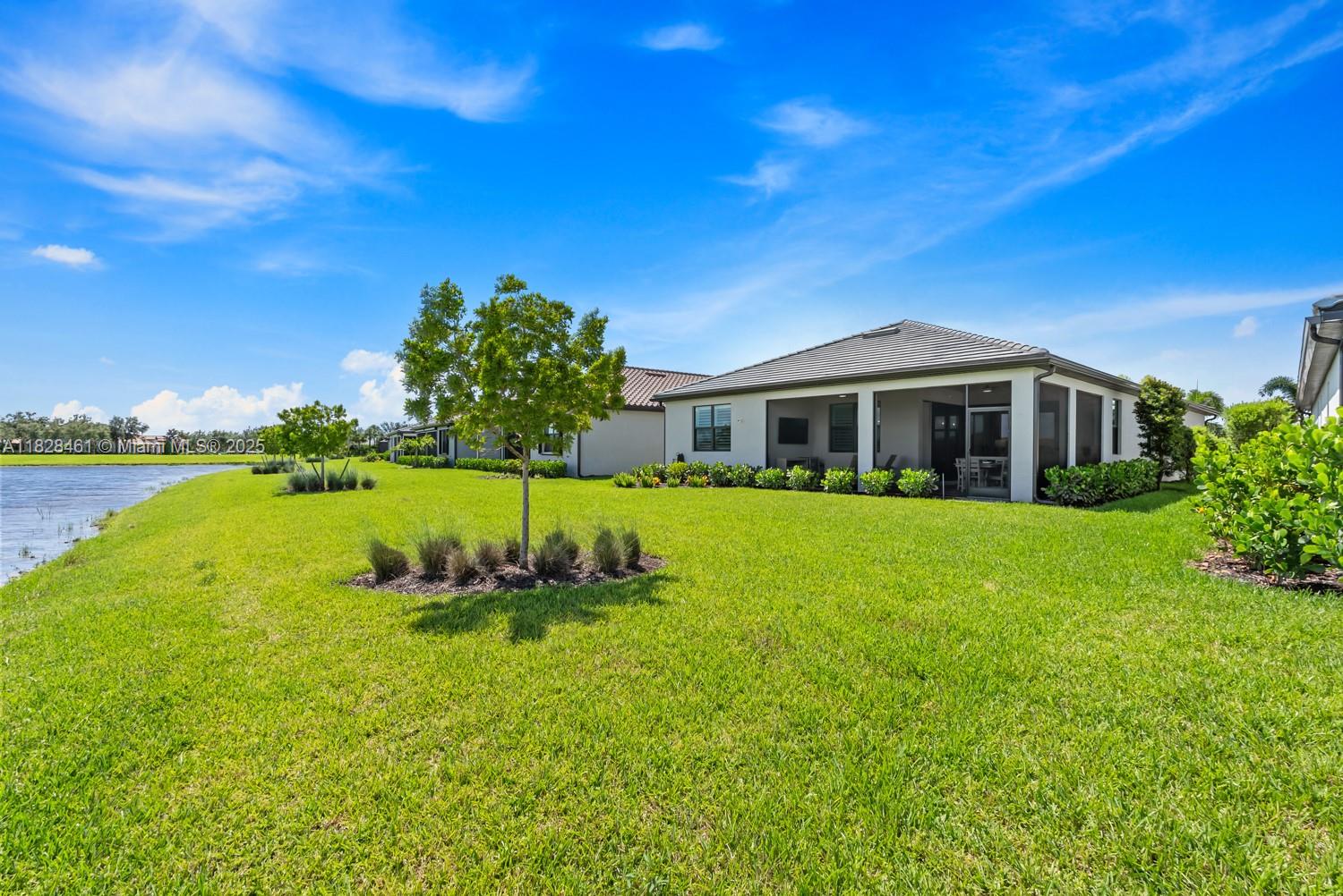 Del Webb Naples - Residential