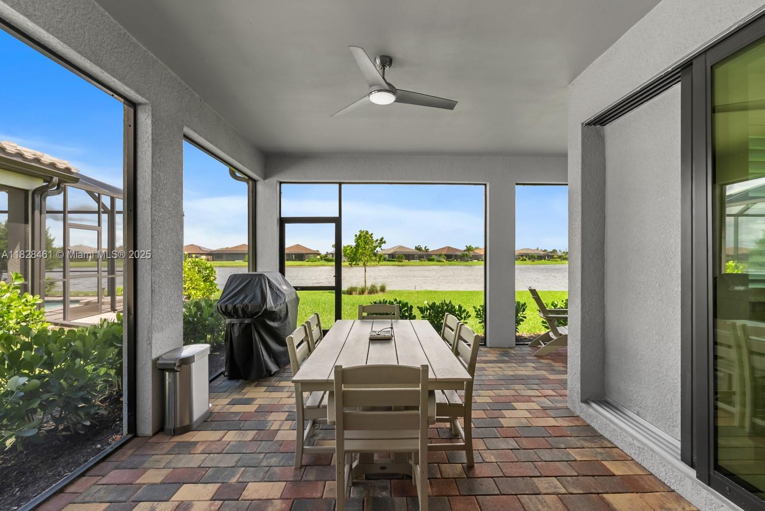 Del Webb Naples - Residential