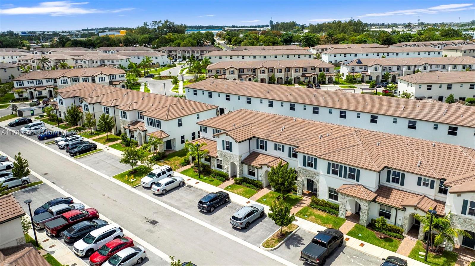 WESTVIEW GARDENS APARTMEN - Residential