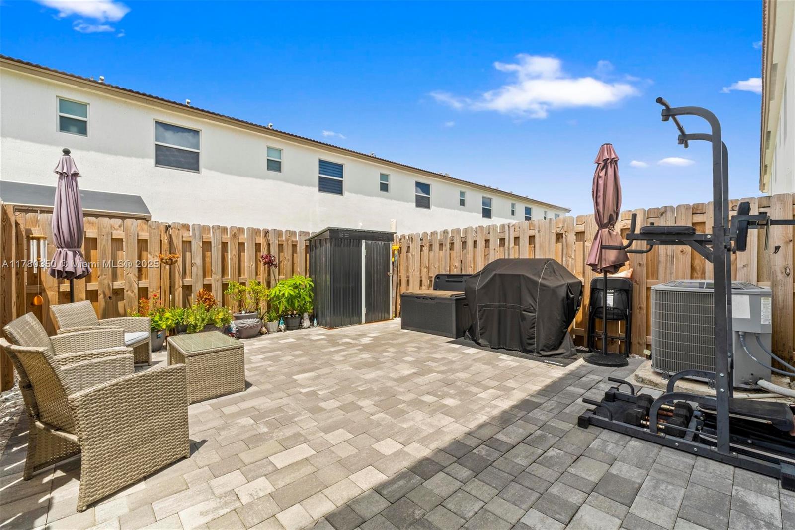 WESTVIEW GARDENS APARTMEN - Residential