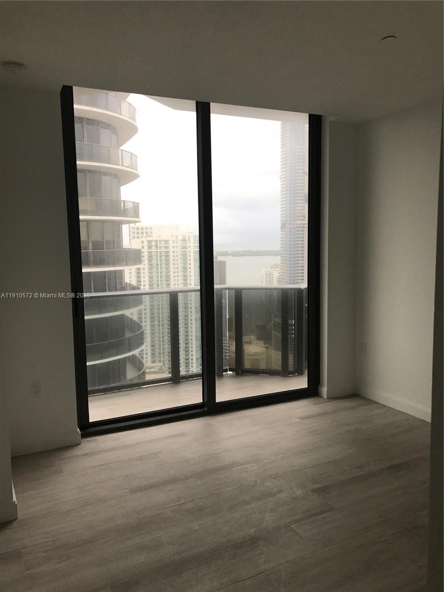 BRICKELL HEIGHTS WEST CON - Residential Lease