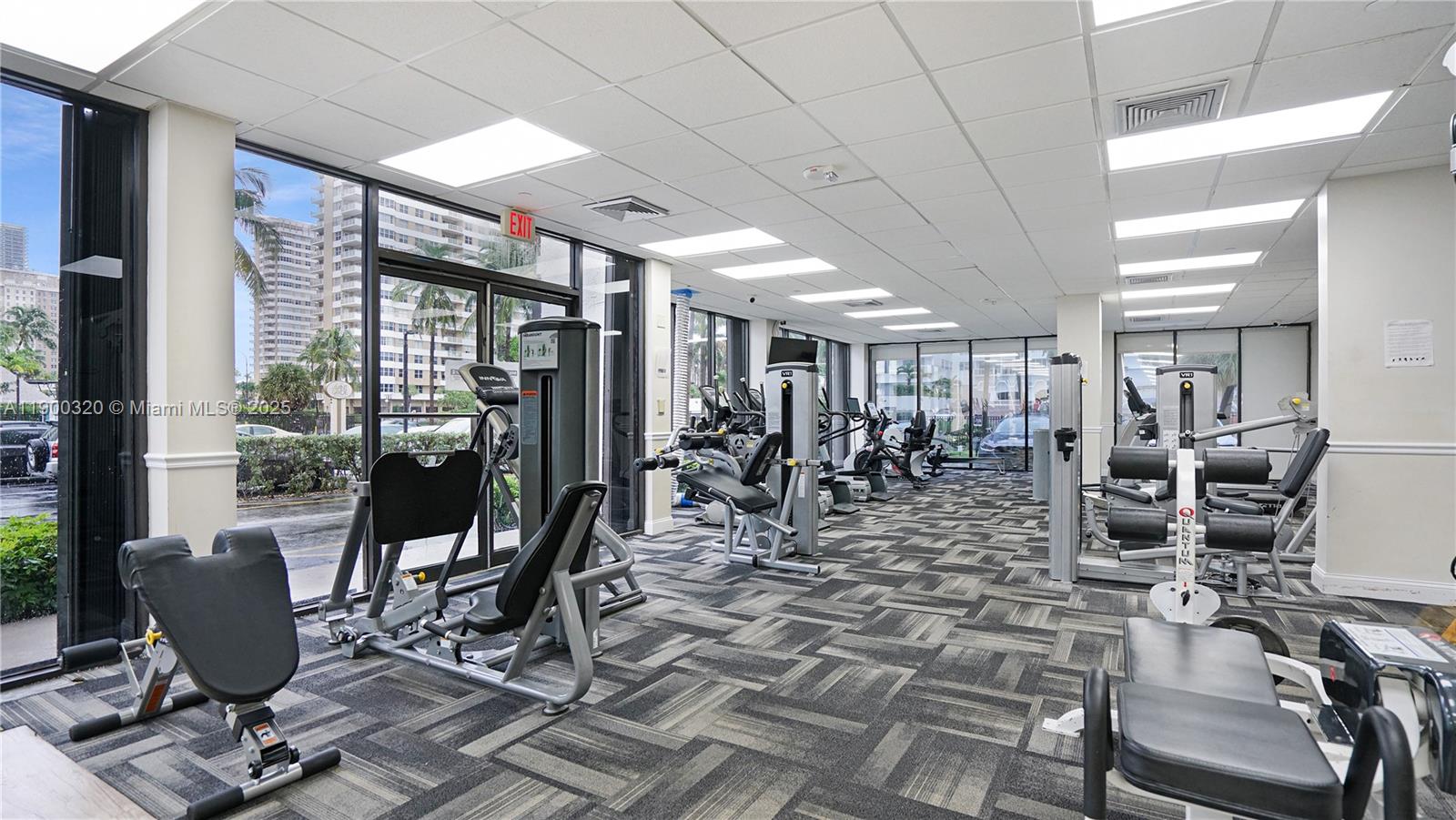 AVANT GARDE CONDO - Residential