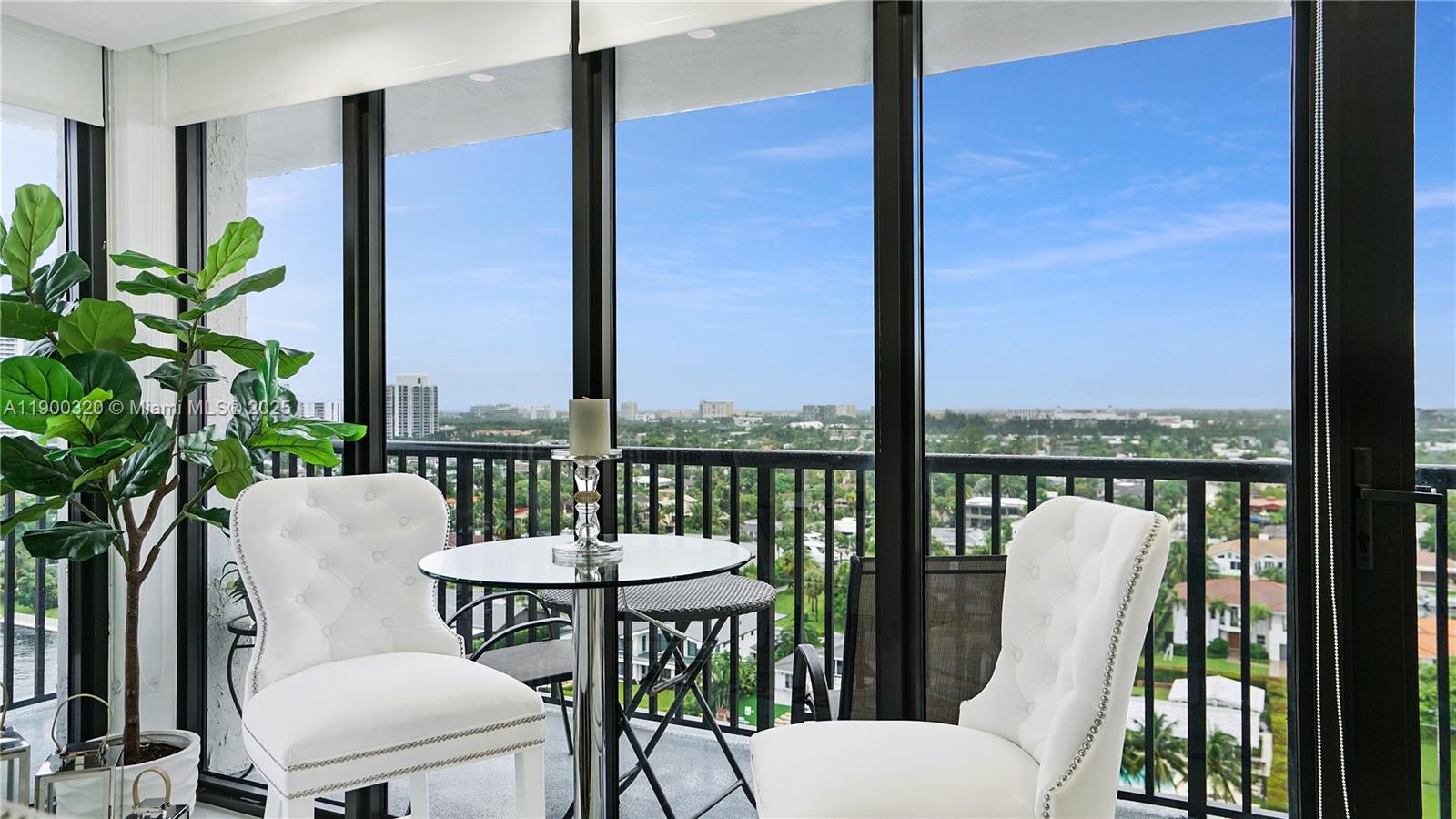 AVANT GARDE CONDO - Residential