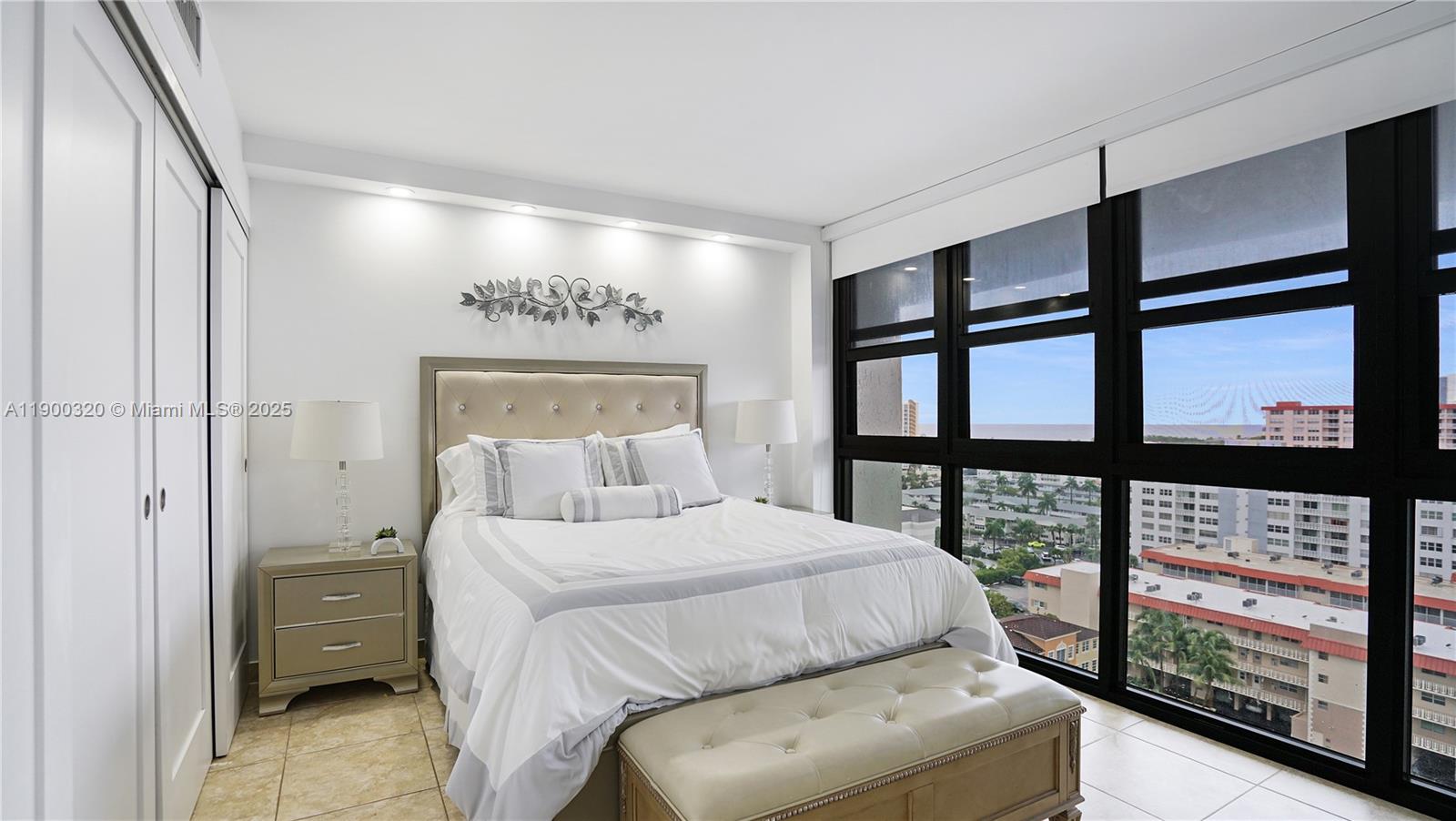 AVANT GARDE CONDO - Residential