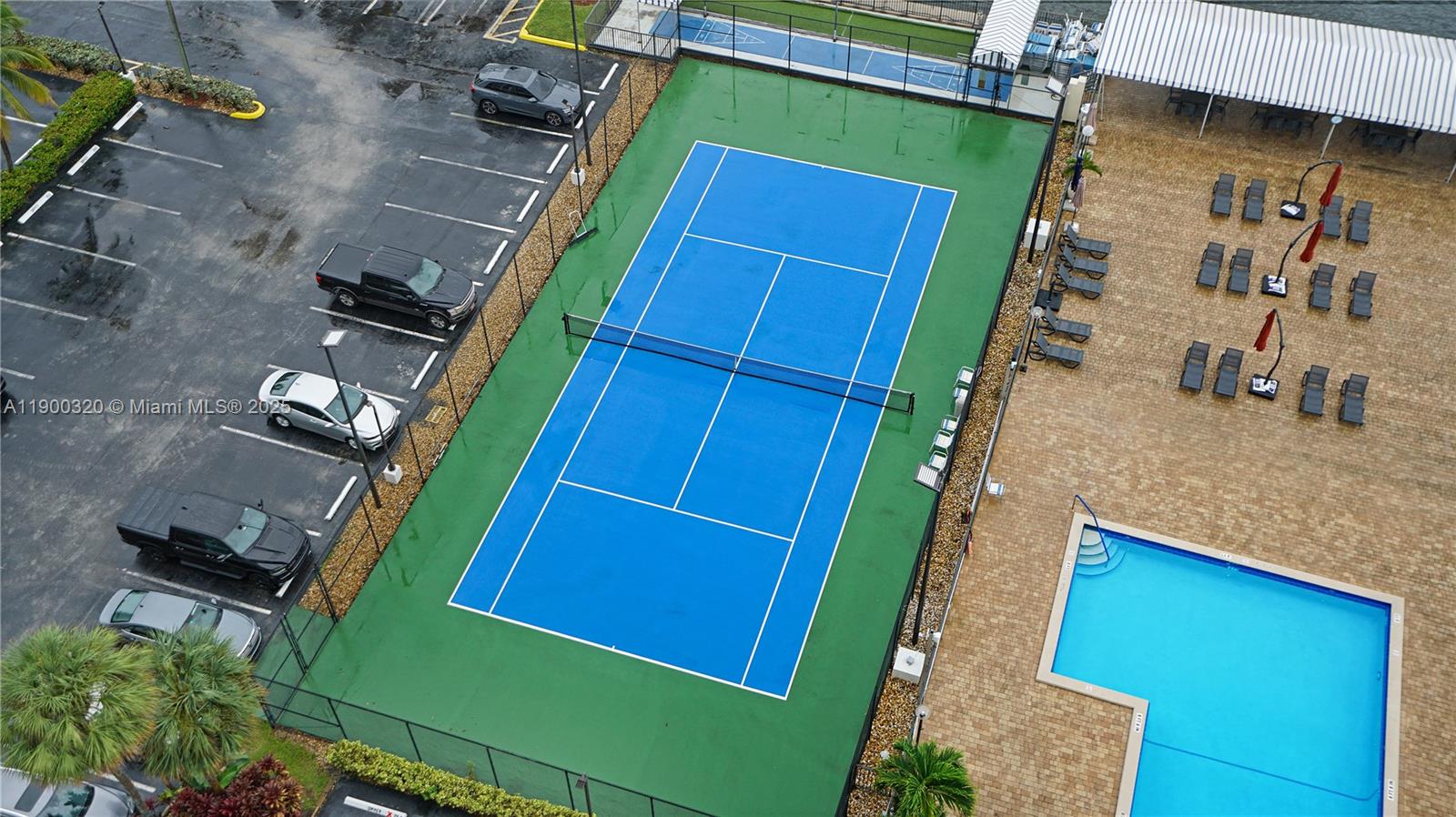 AVANT GARDE CONDO - Residential