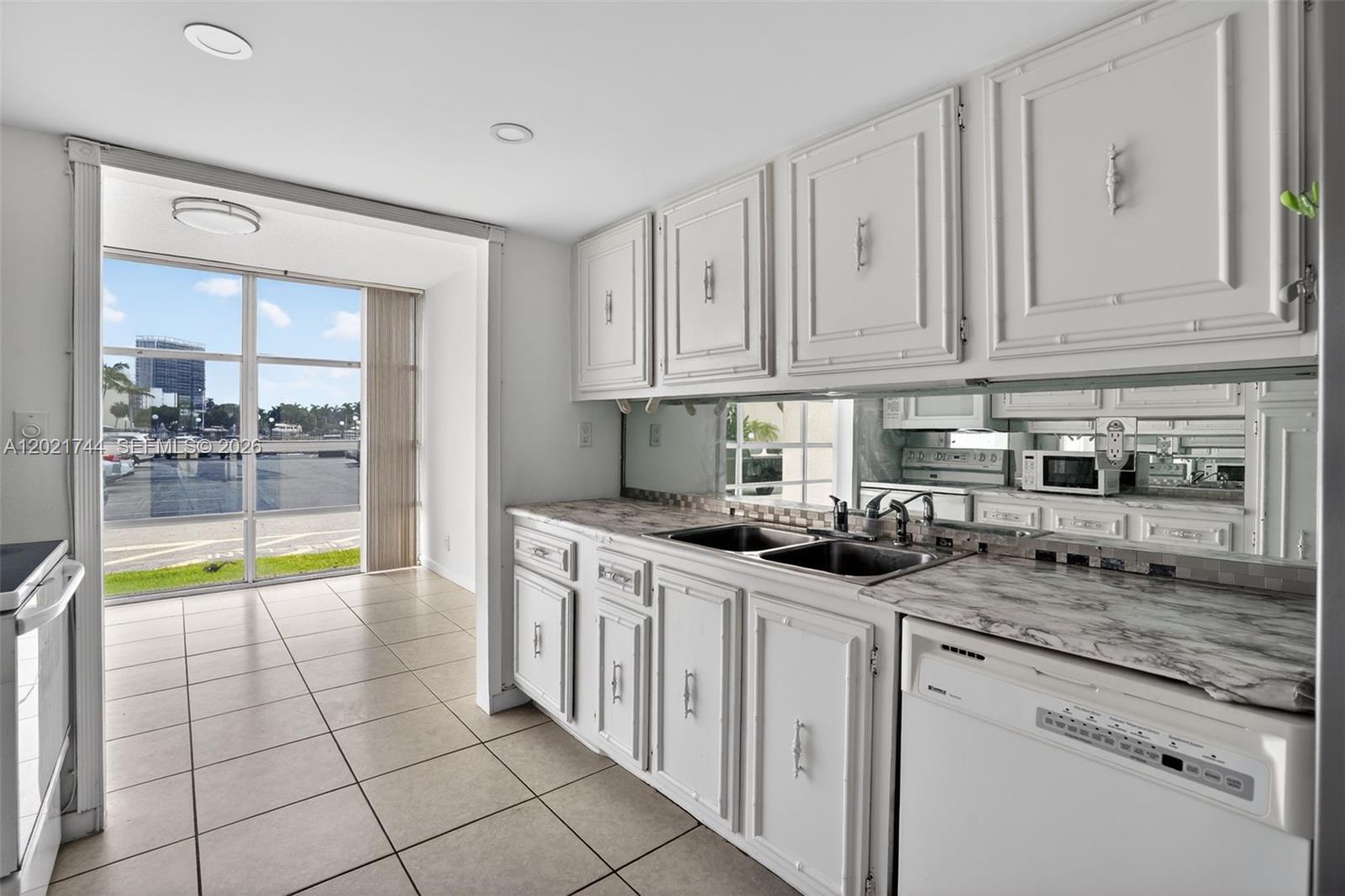 DESOTO PARK CONDO - Residential