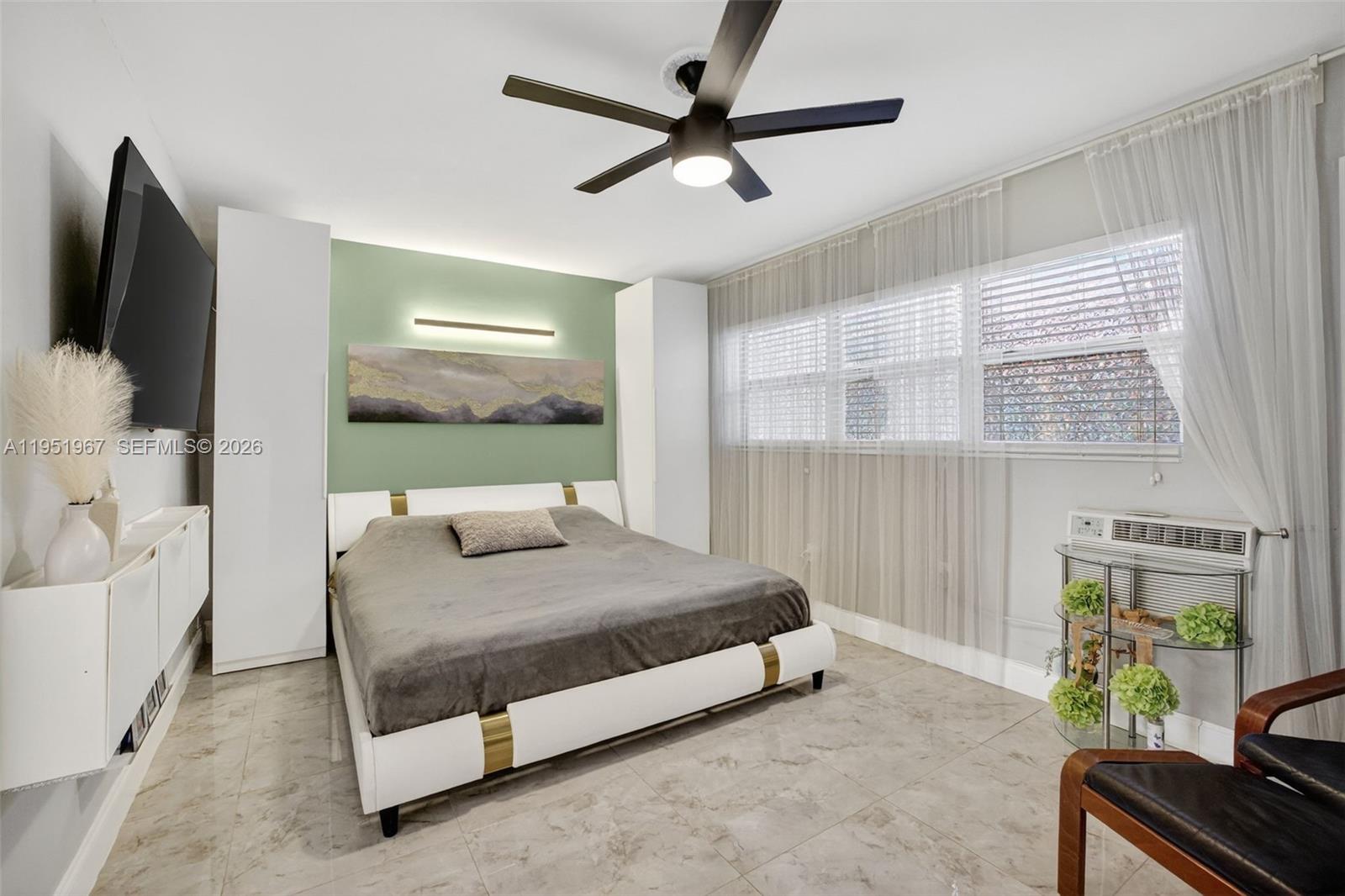 GOLDEN BAY MANOR CO-OP - Residential