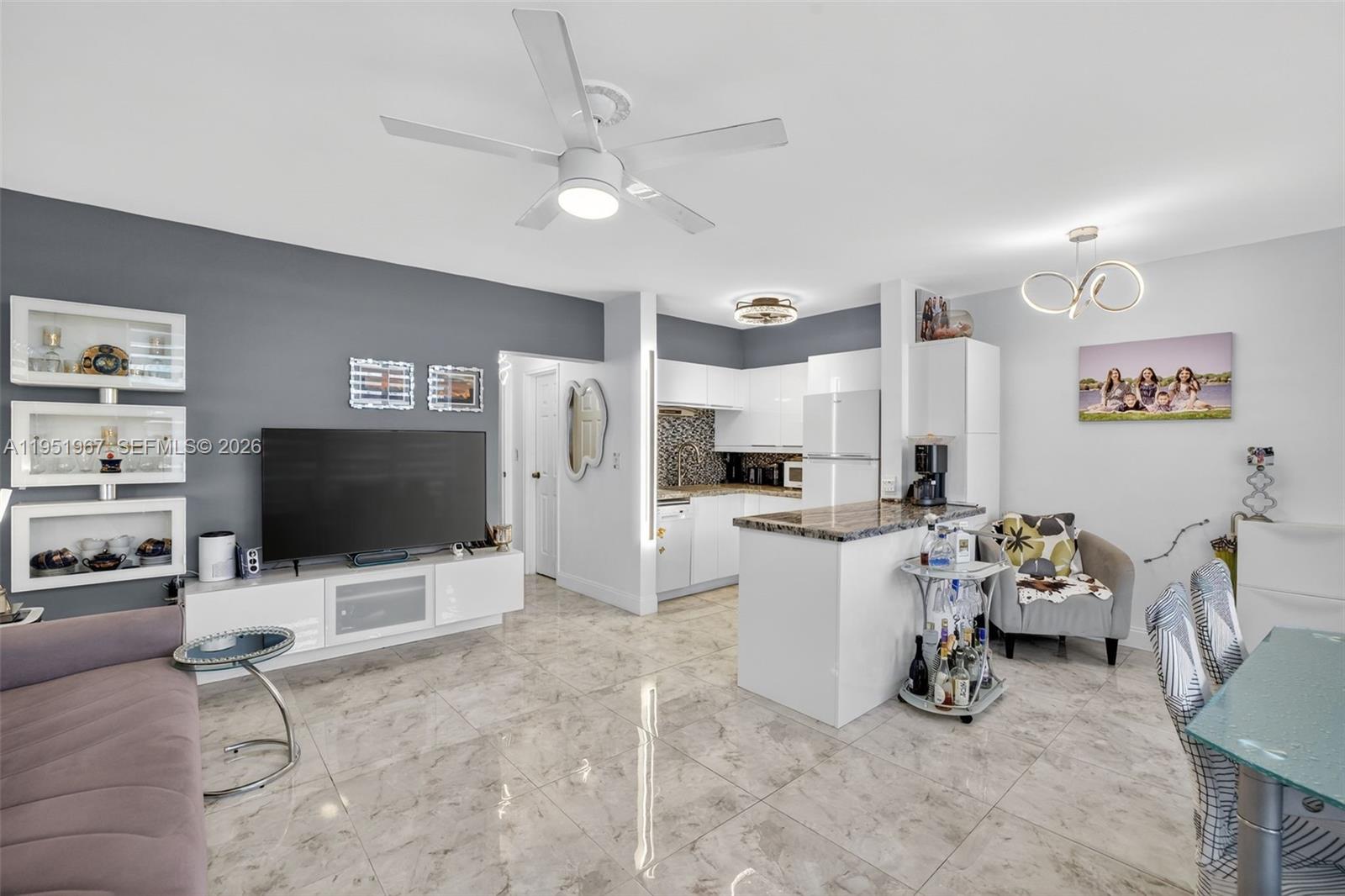 GOLDEN BAY MANOR CO-OP - Residential