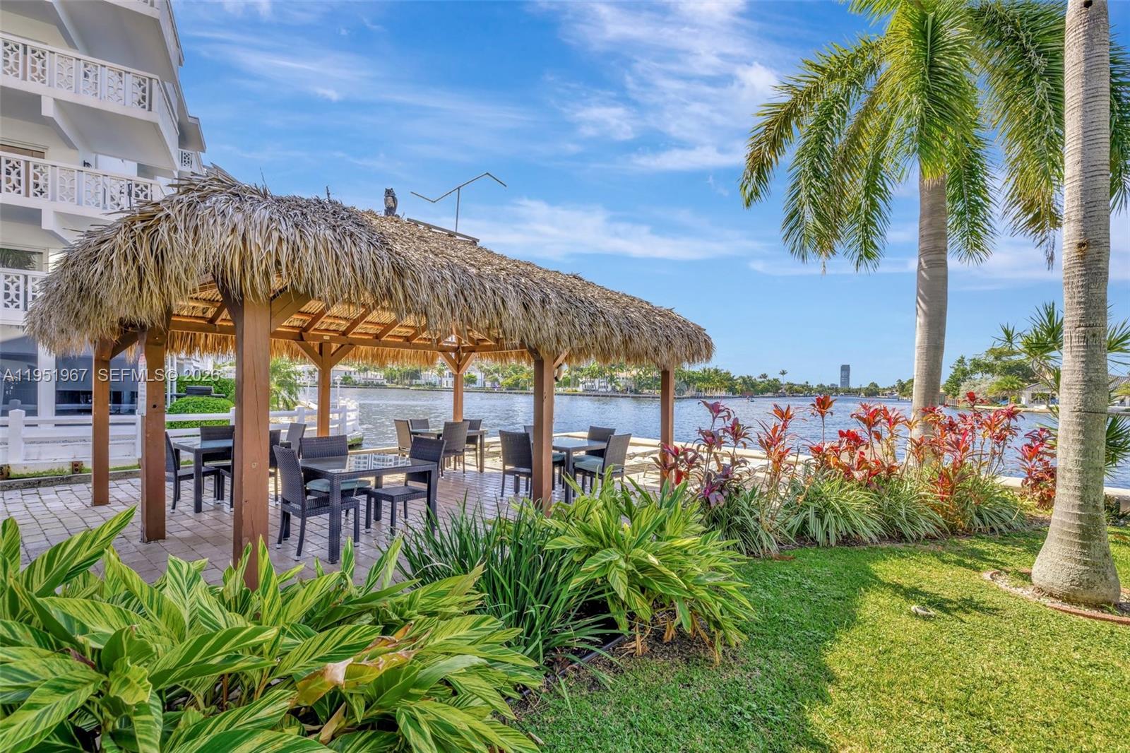 GOLDEN BAY MANOR CO-OP - Residential