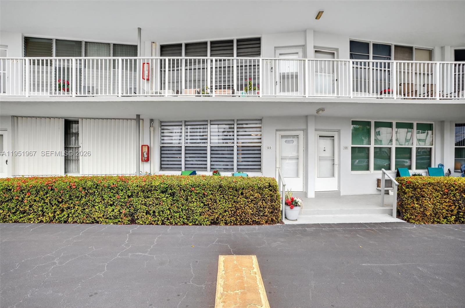 GOLDEN BAY MANOR CO-OP - Residential