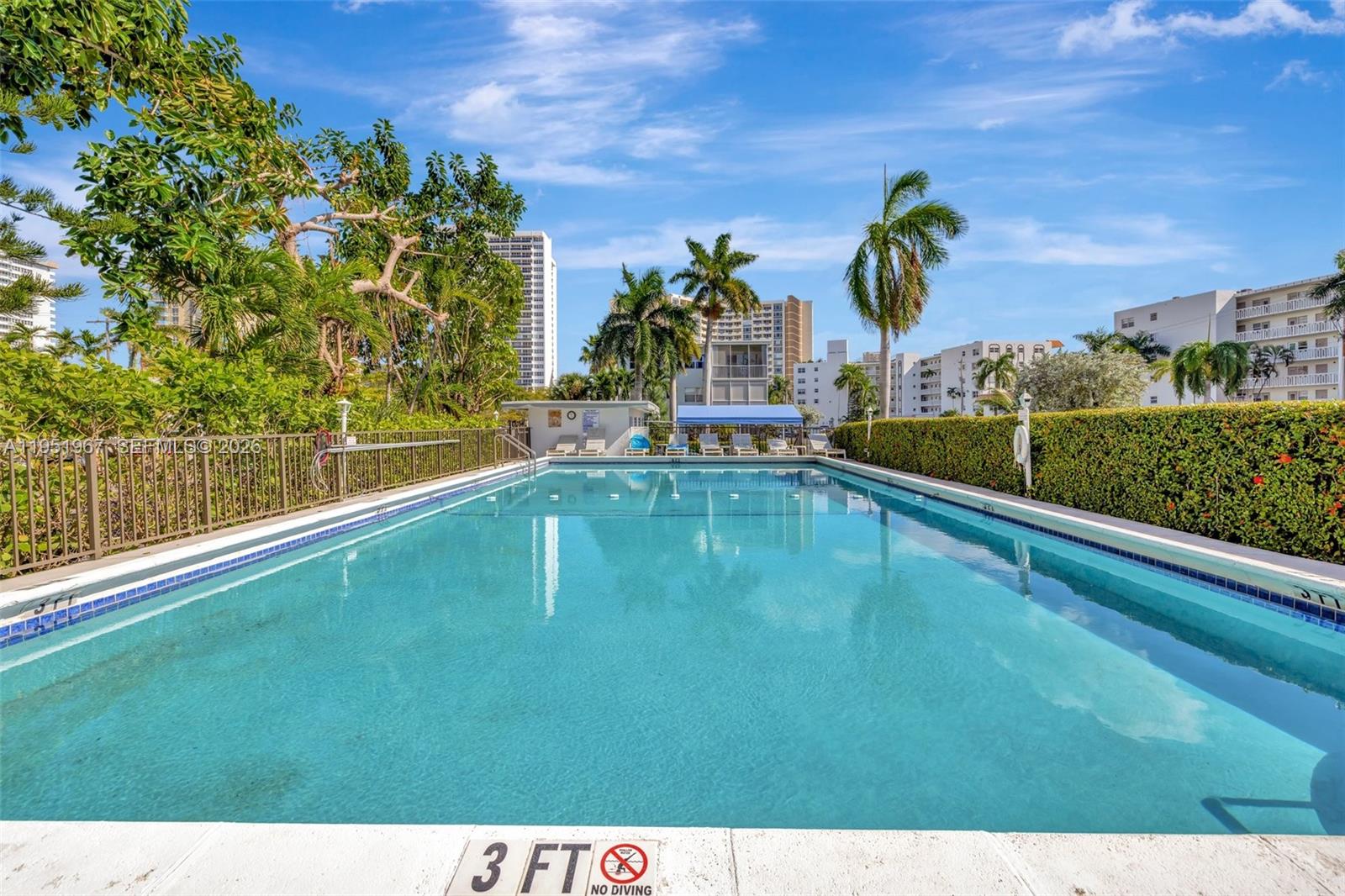 GOLDEN BAY MANOR CO-OP - Residential