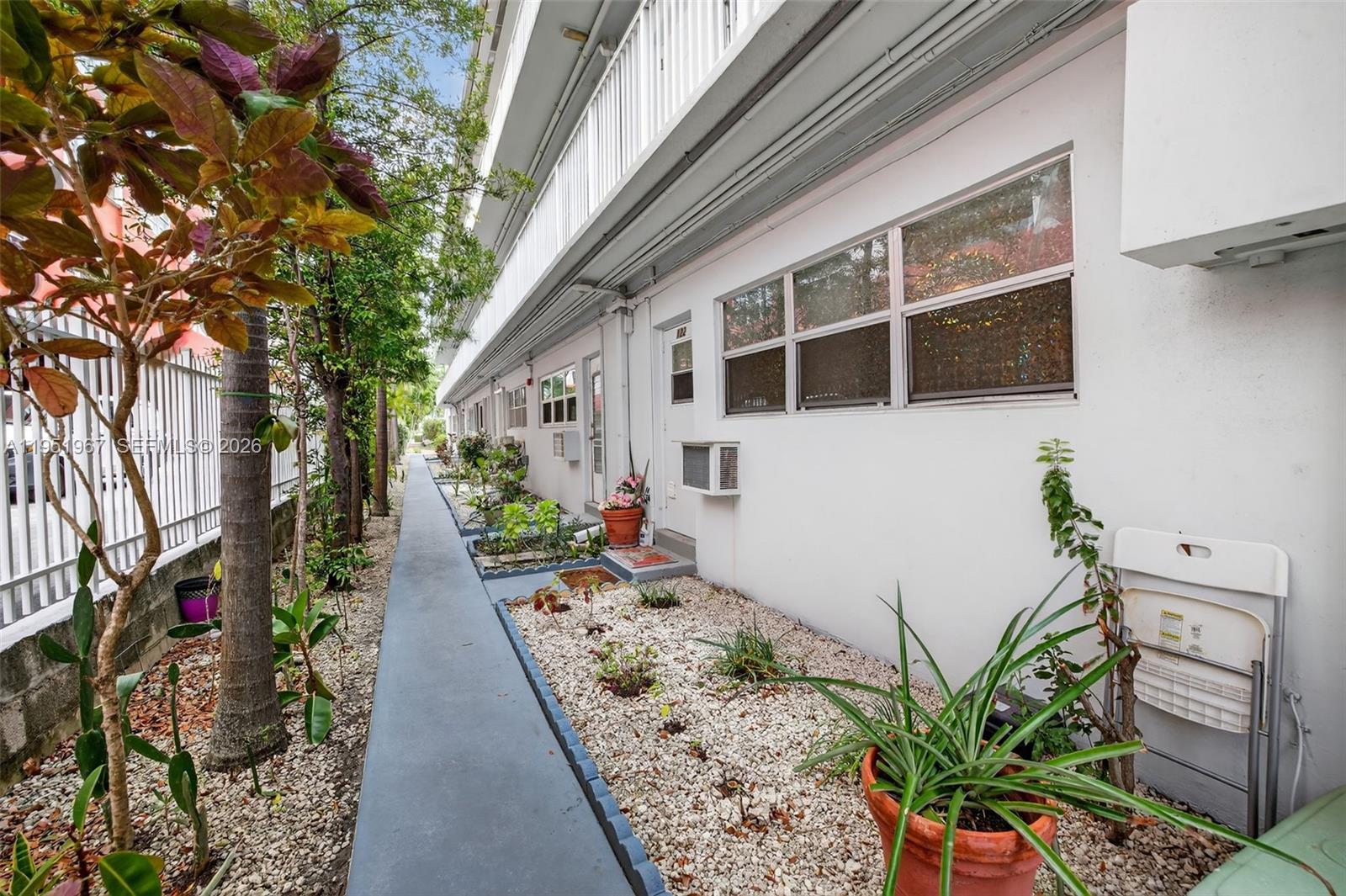 GOLDEN BAY MANOR CO-OP - Residential