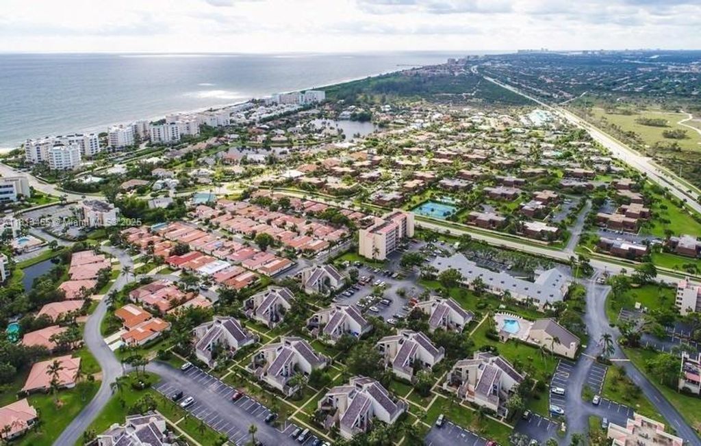 Photo of 1605 S Us Highway 1 #10H, Jupiter, FL 33477 (MLS # A11813465)