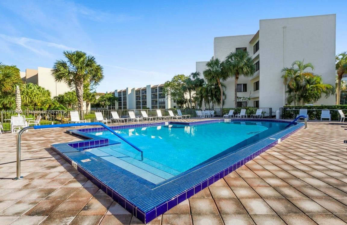 SEA LOFTERS CONDO - Residential Lease