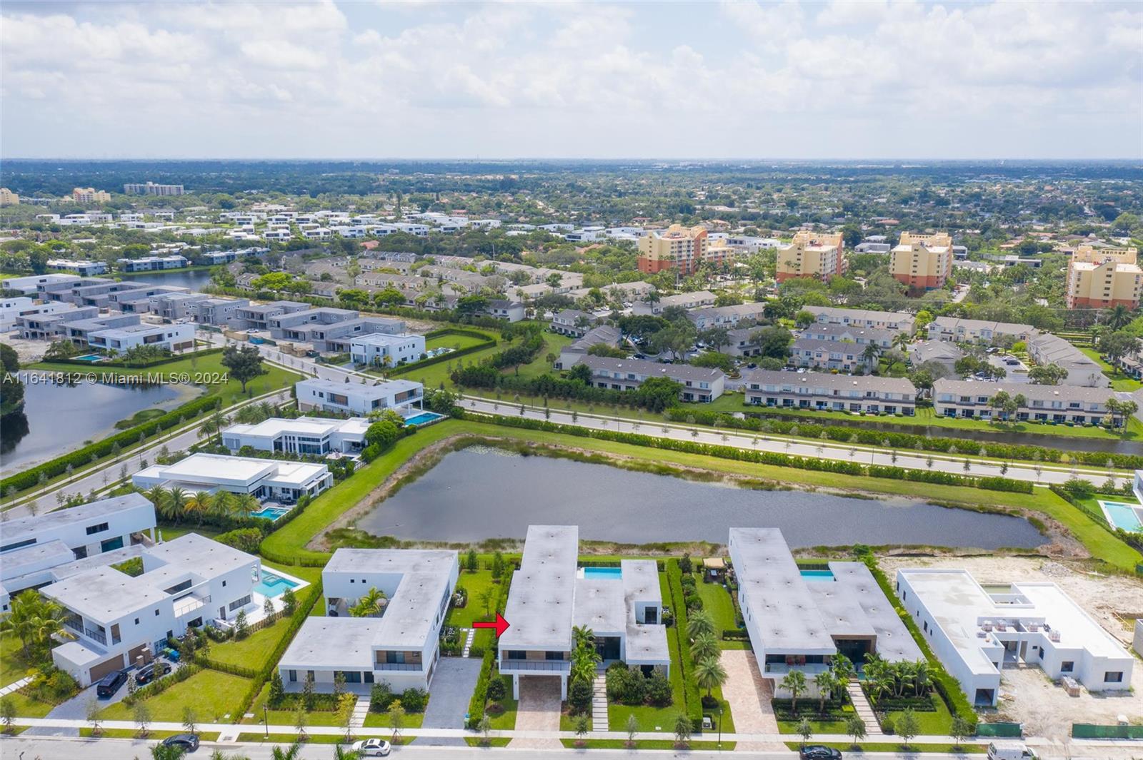 WESTON ESTATES - Residential