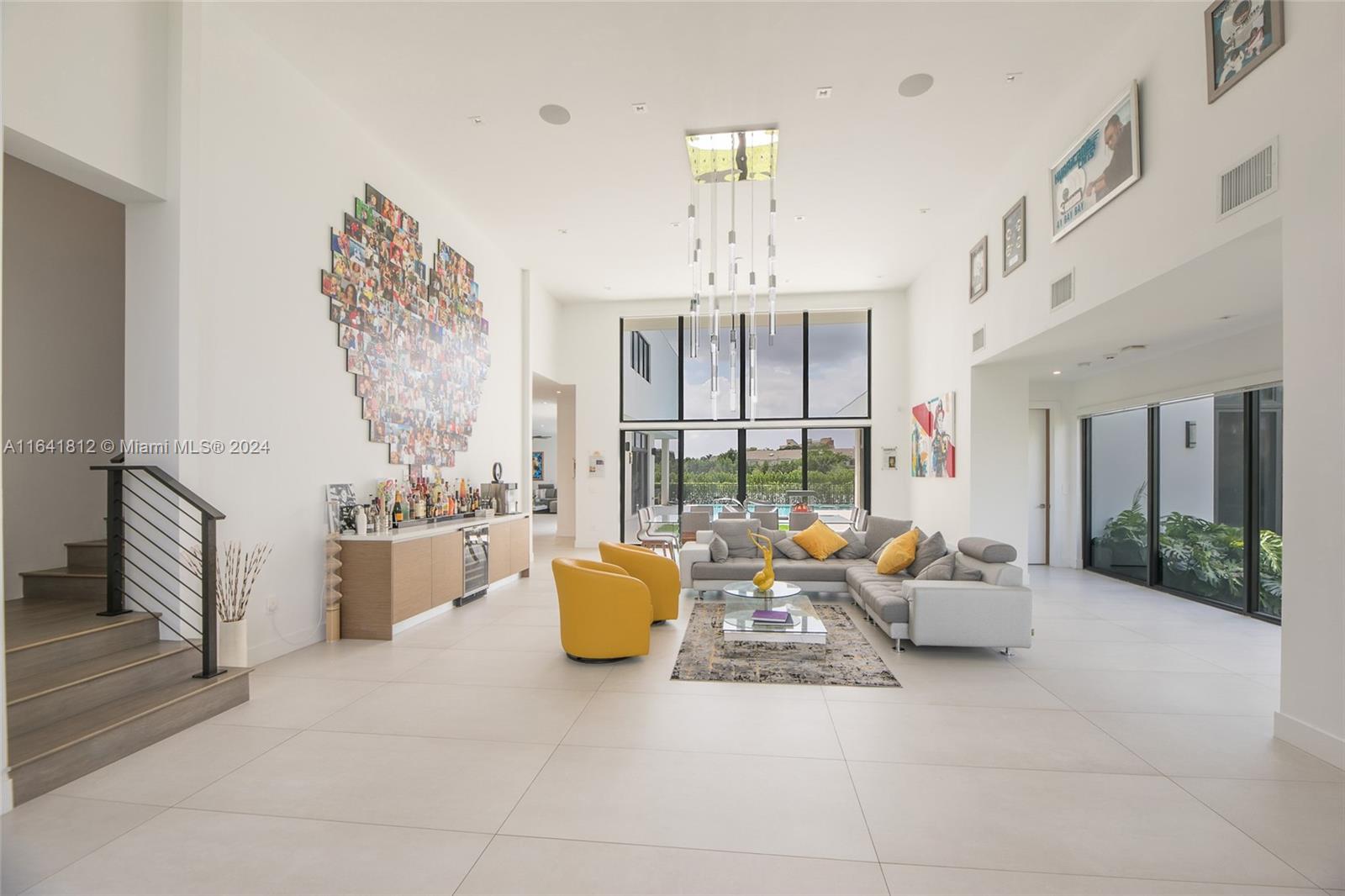 WESTON ESTATES - Residential