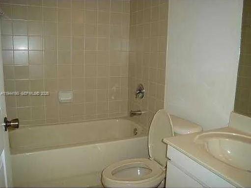 THE COURTS AT BAYSHORE II - Residential