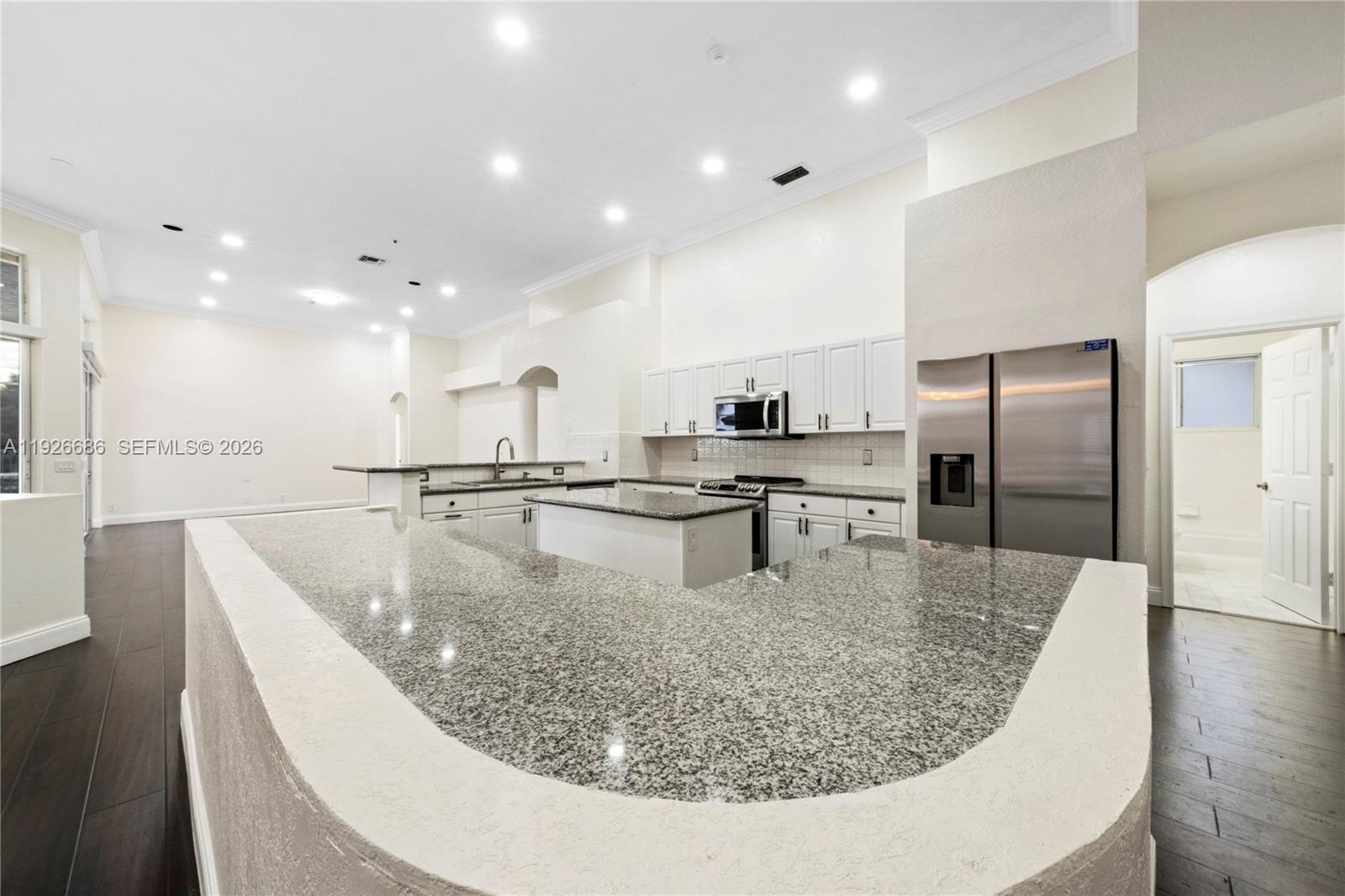 SECTOR 7 SOUTH - Residential Lease