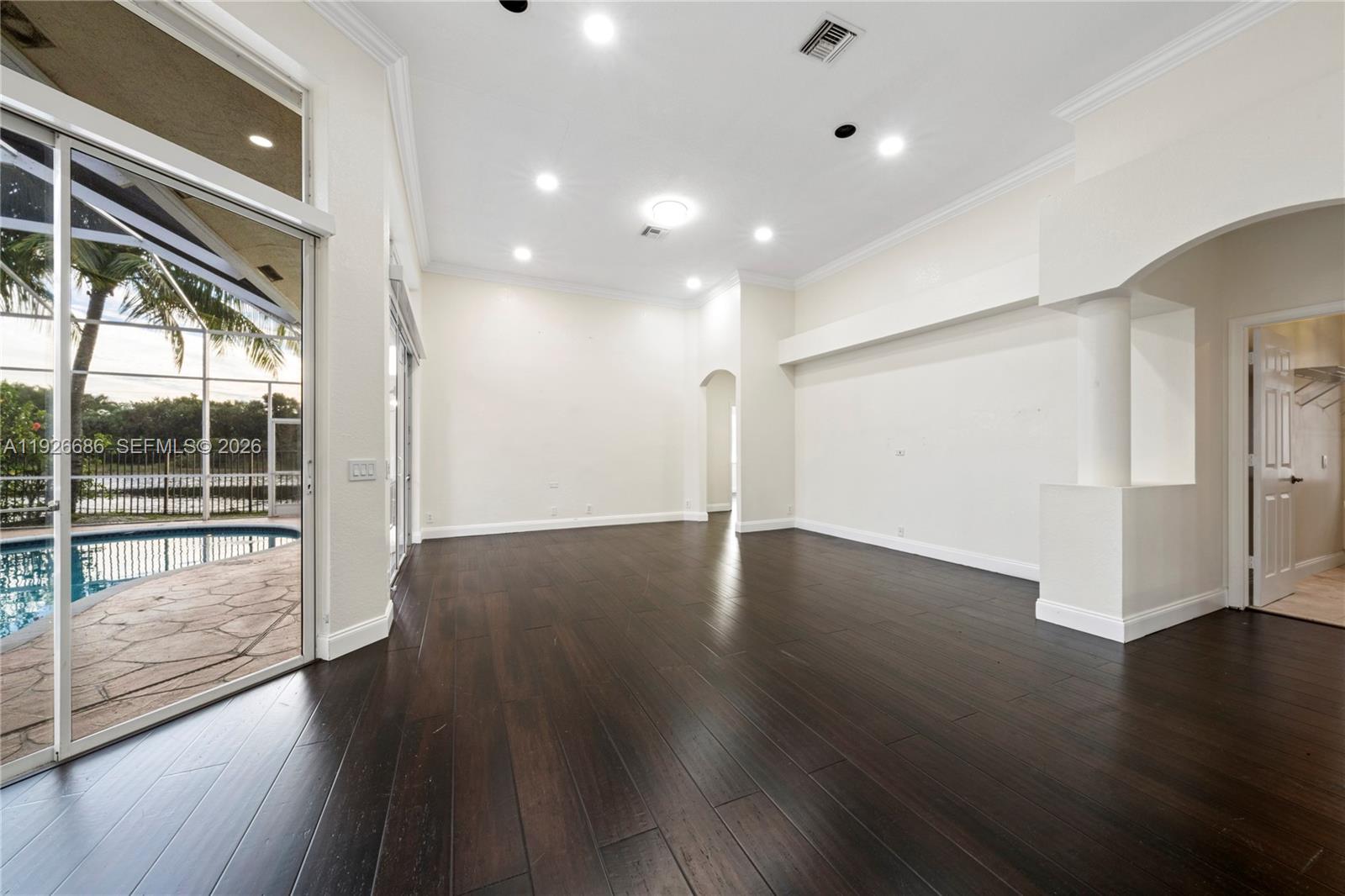 SECTOR 7 SOUTH - Residential Lease