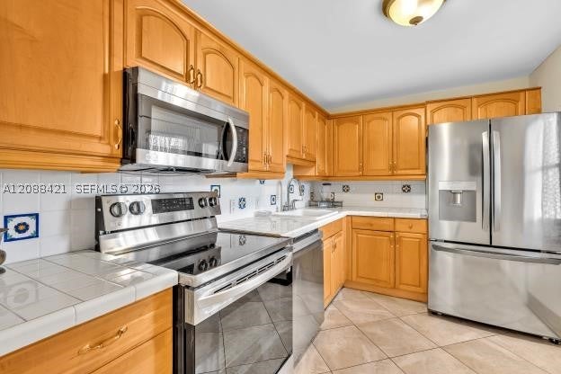 20400 W Country Club Dr 711