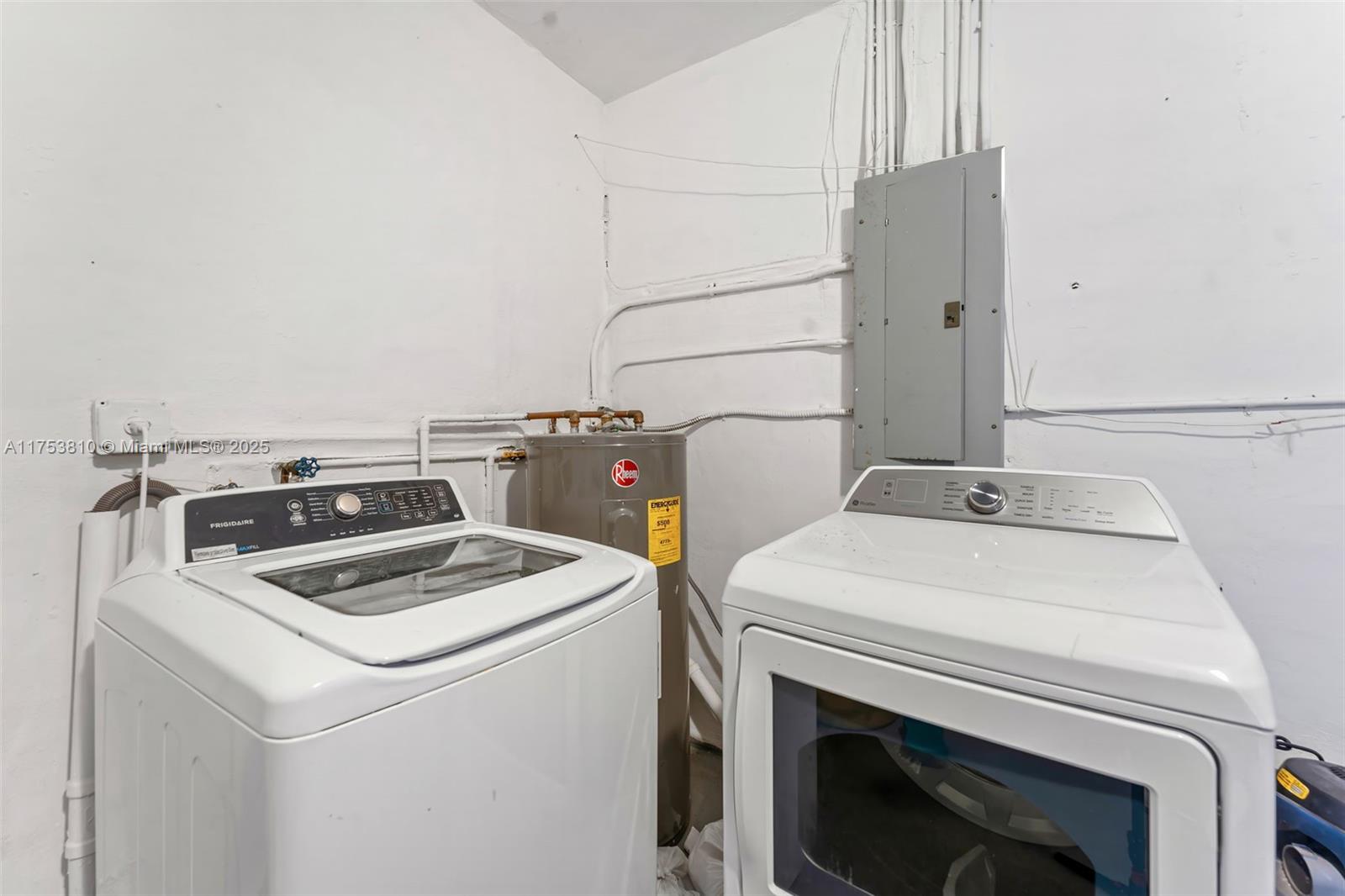 SEABOARD PARK - Residential