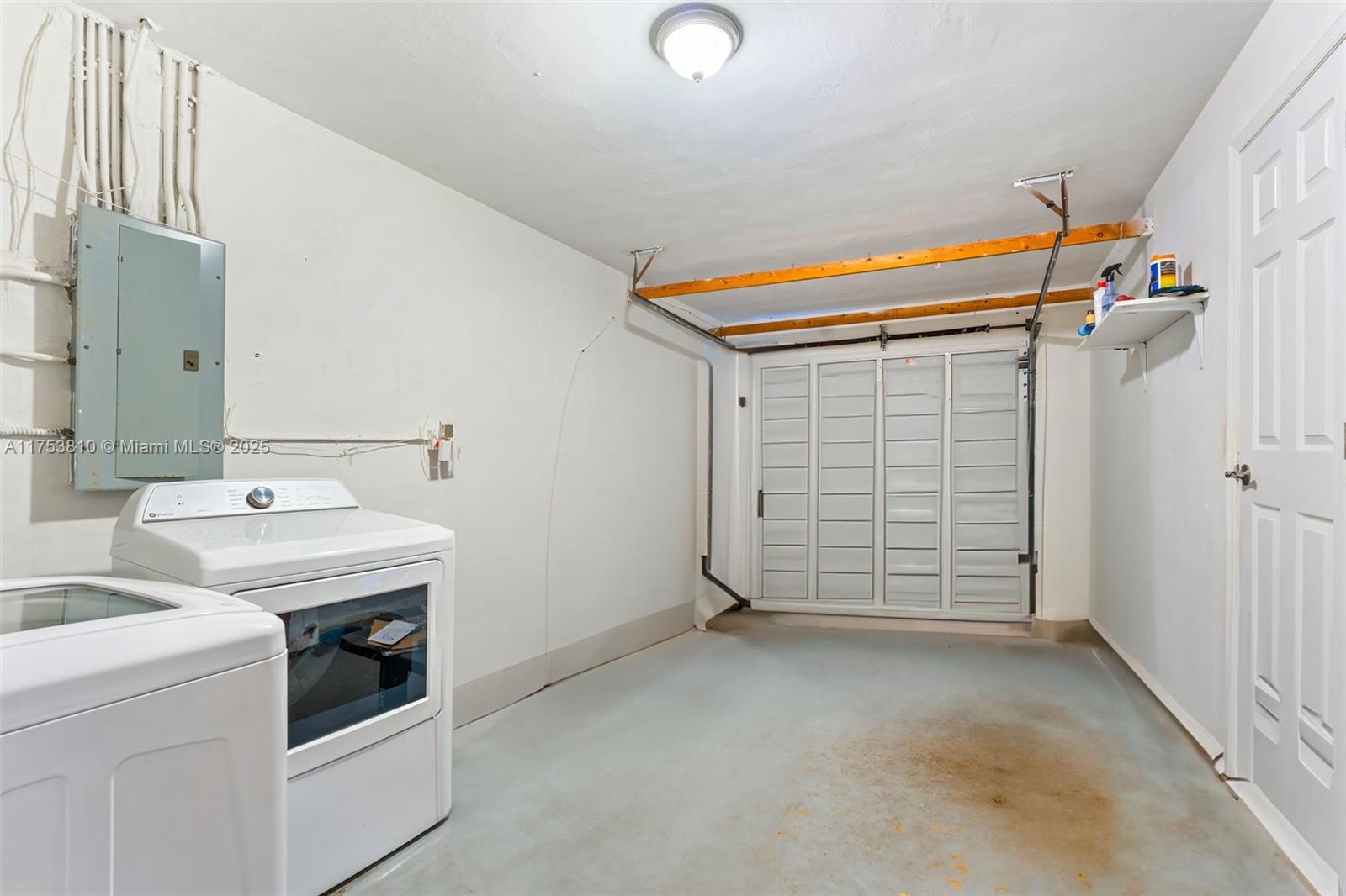 SEABOARD PARK - Residential