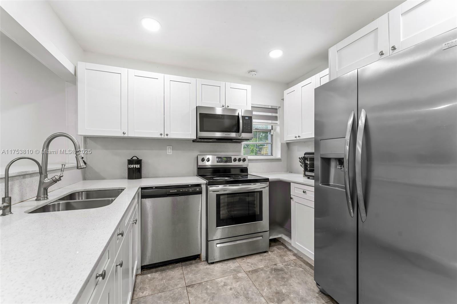 SEABOARD PARK - Residential