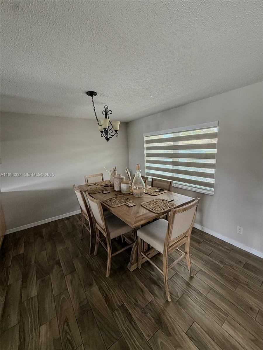 PEMBROKE LAKES SEC 4 - Residential Lease