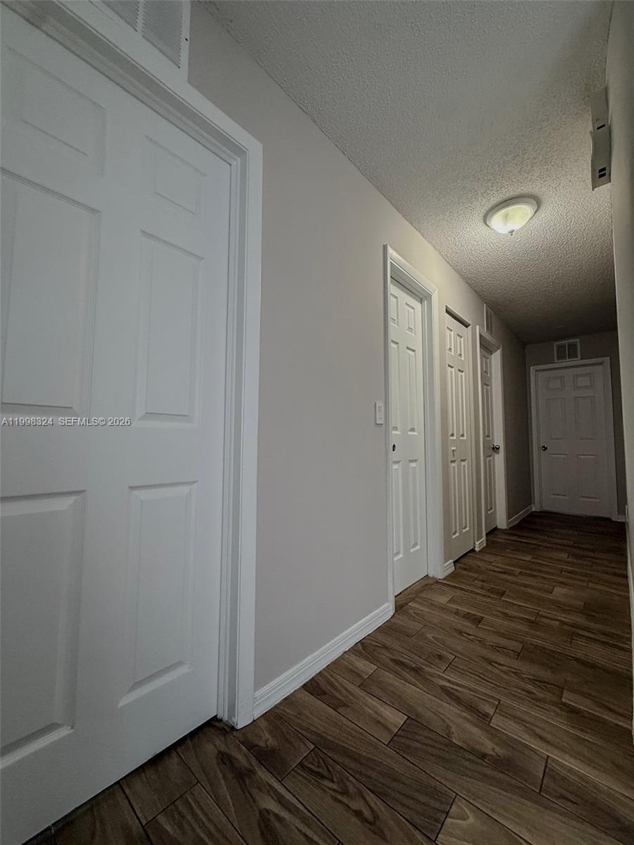 PEMBROKE LAKES SEC 4 - Residential Lease