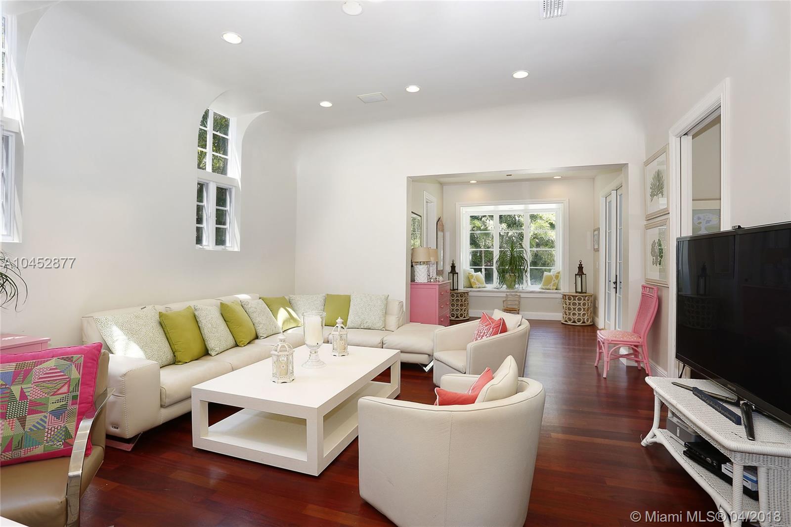 STONEGATE - Residential