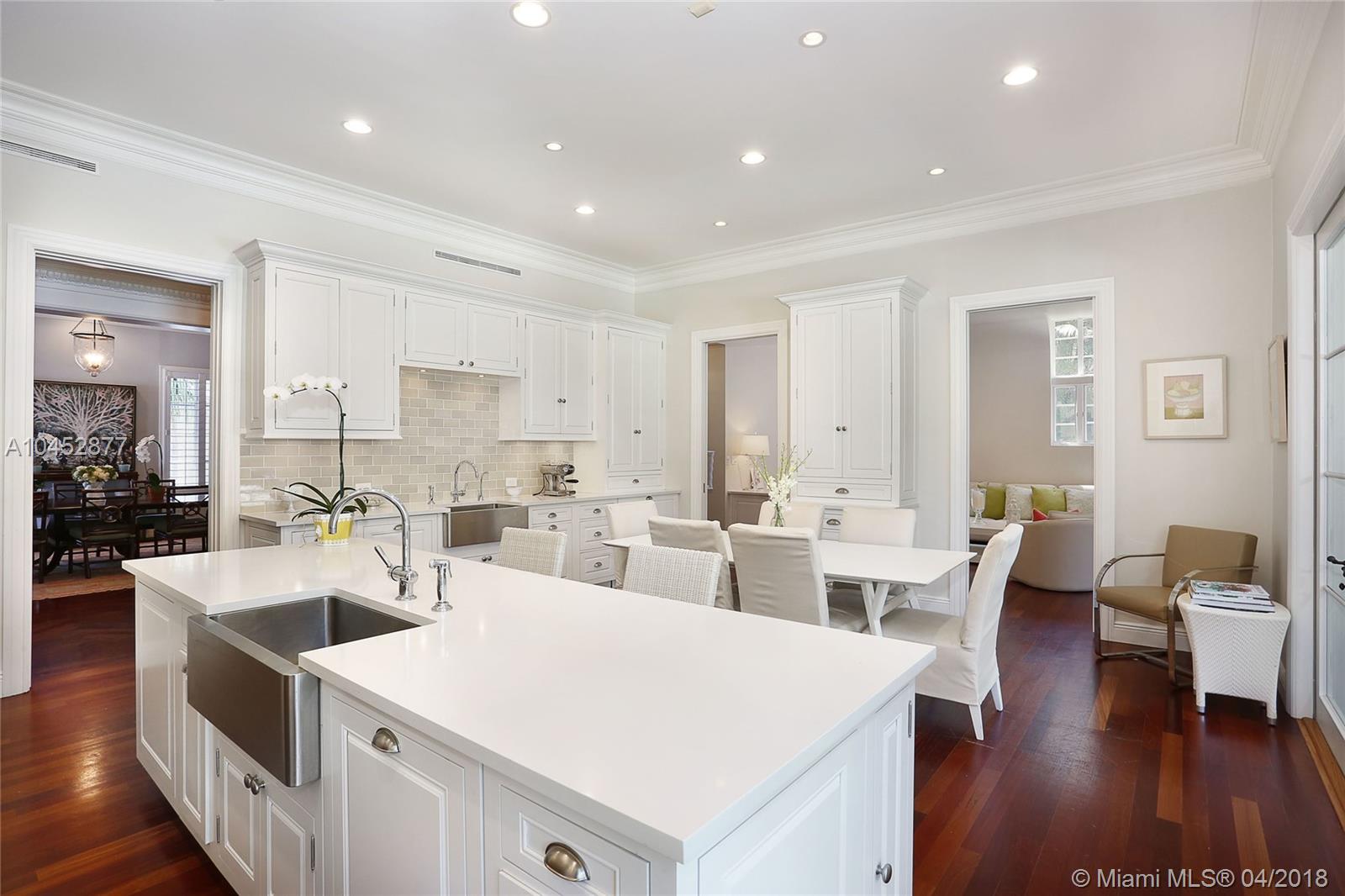 STONEGATE - Residential