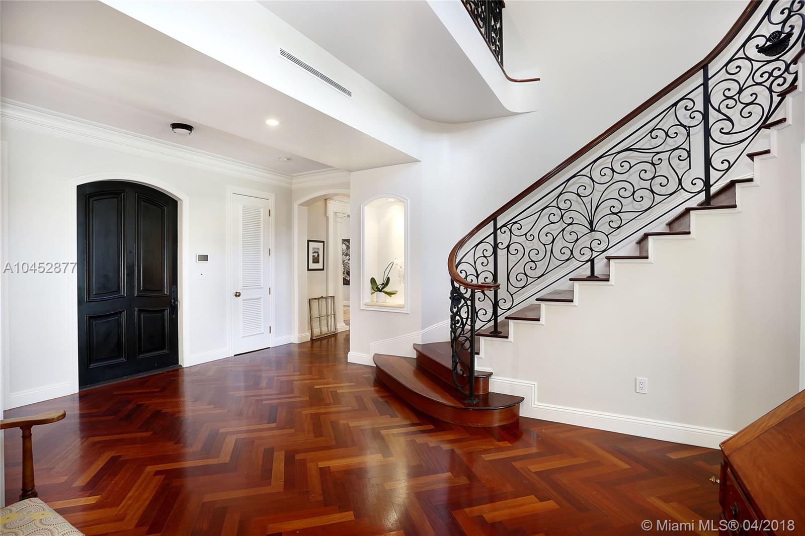 STONEGATE - Residential