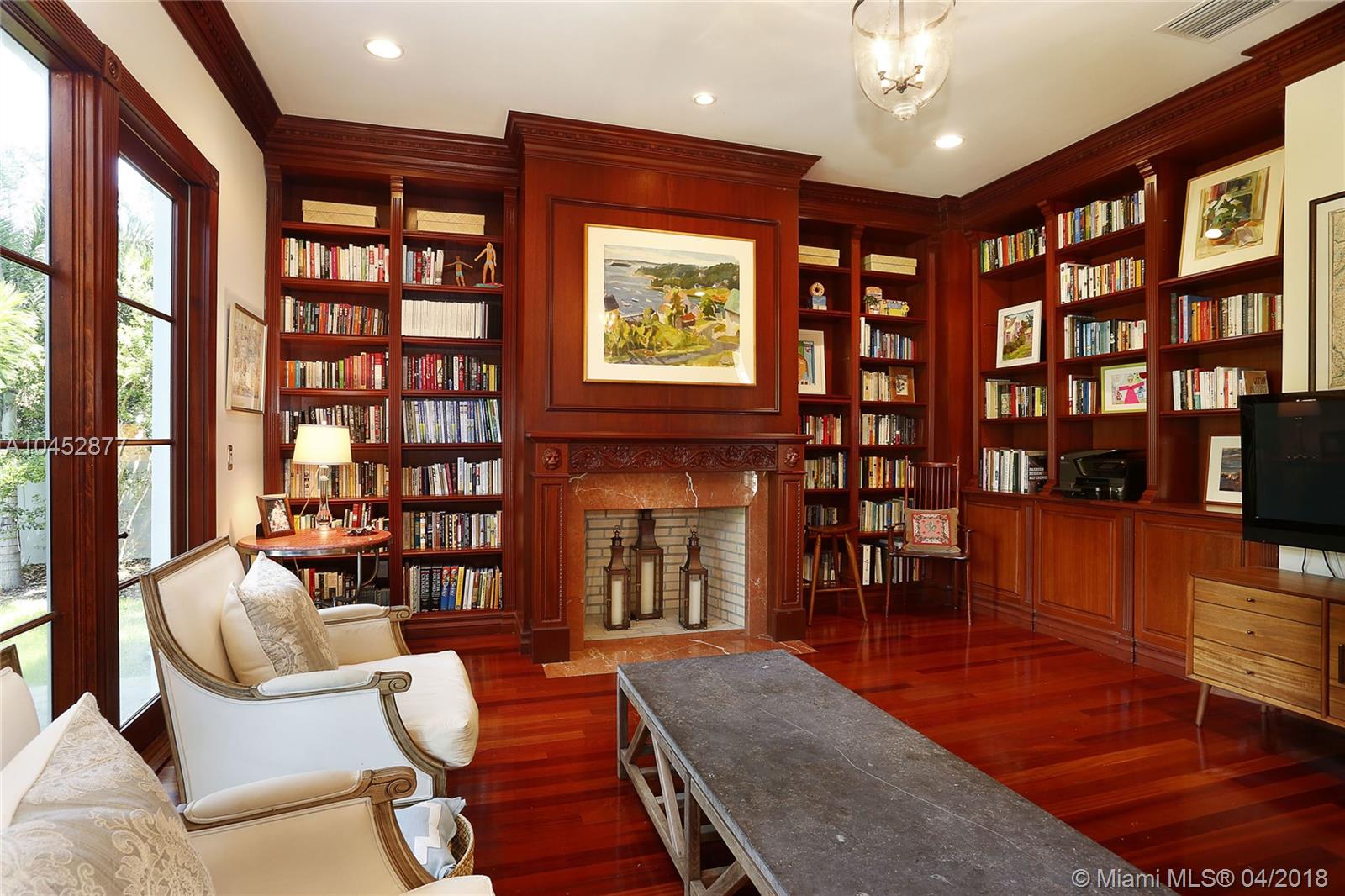 STONEGATE - Residential