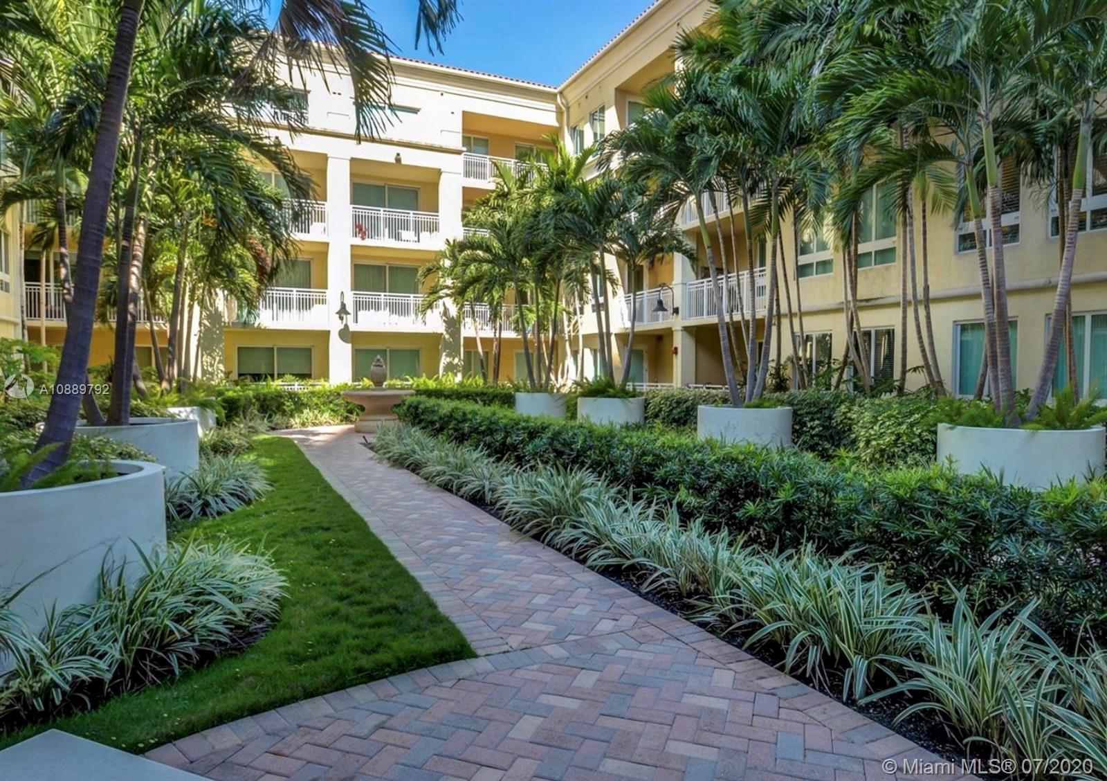 TOSCANO CONDO - Residential