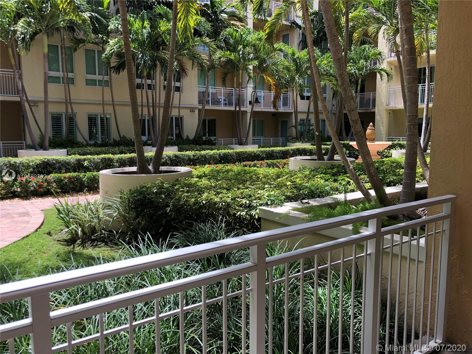 TOSCANO CONDO - Residential