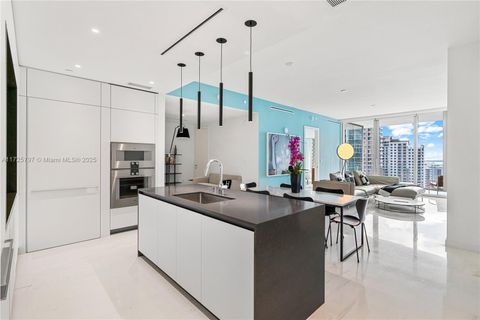 300 Biscayne Blvd Way 2505 Miami FL 33131