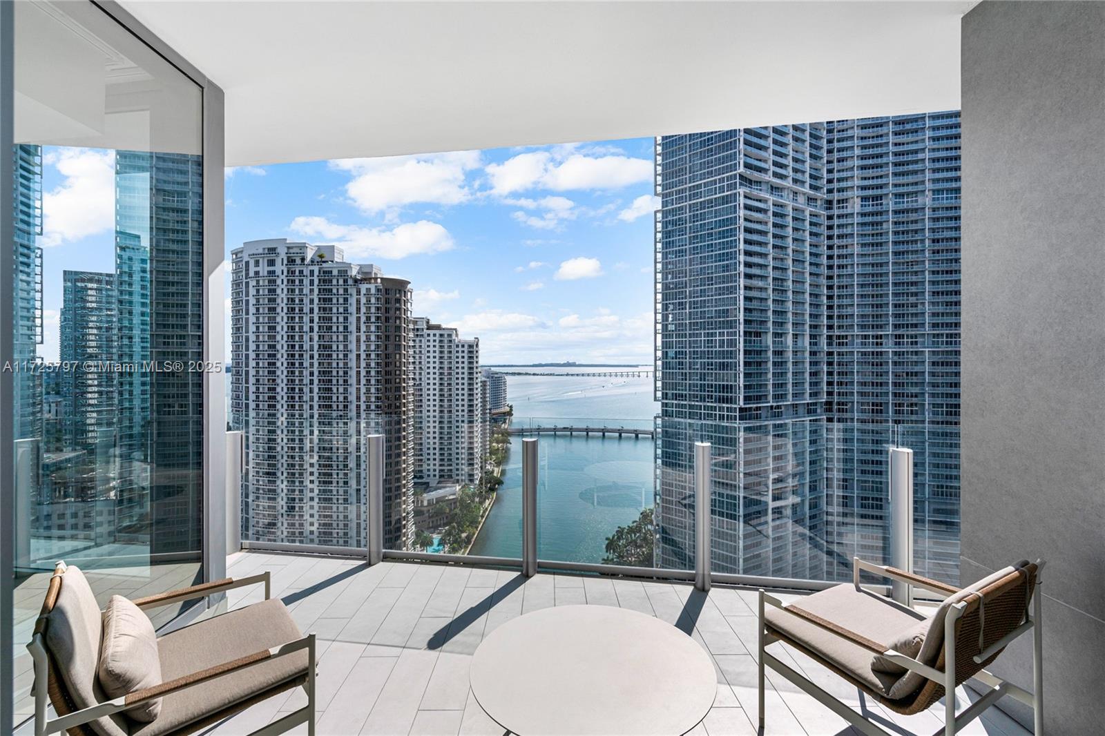 300 Biscayne Blvd Way 2505