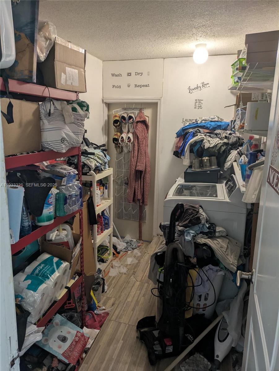 CORAL SPRINGS SUB NO 1 - Residential