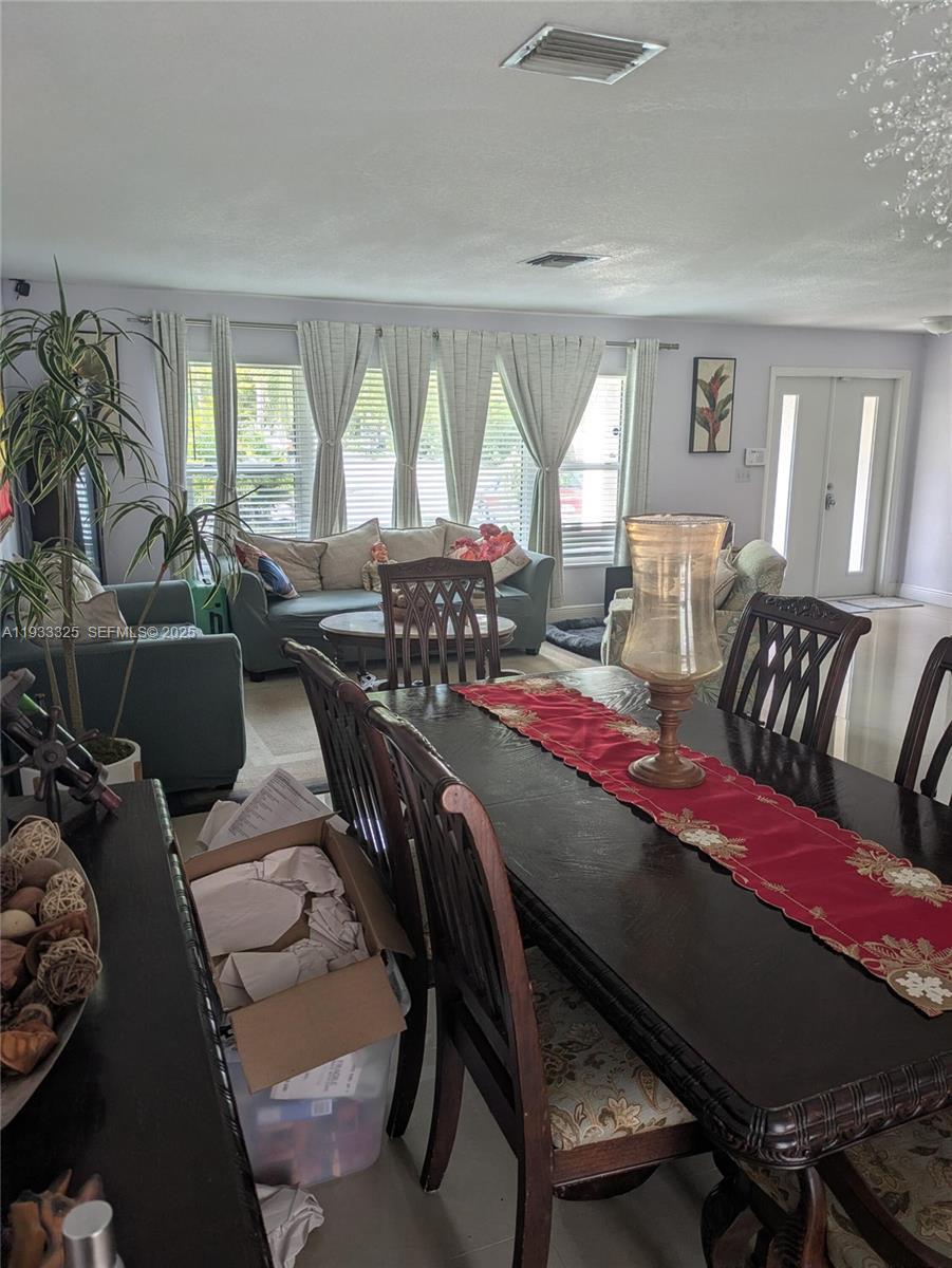 CORAL SPRINGS SUB NO 1 - Residential