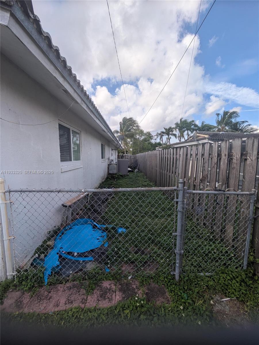 CORAL SPRINGS SUB NO 1 - Residential