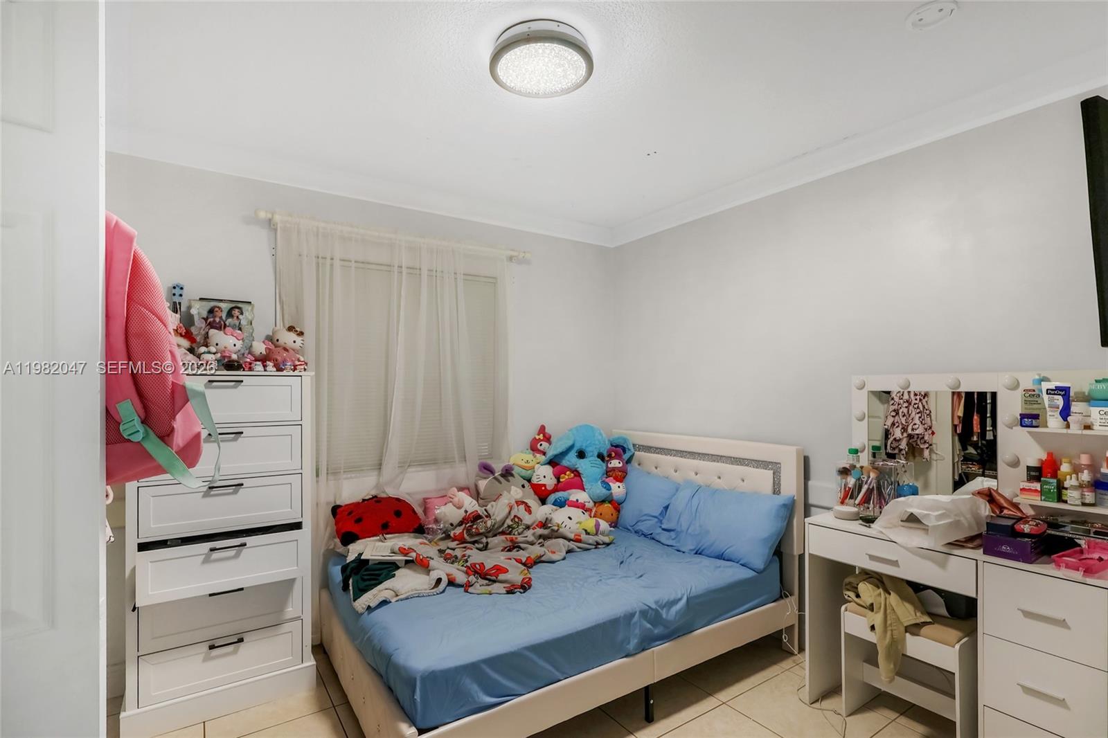 ESTATE HOMES - Residential