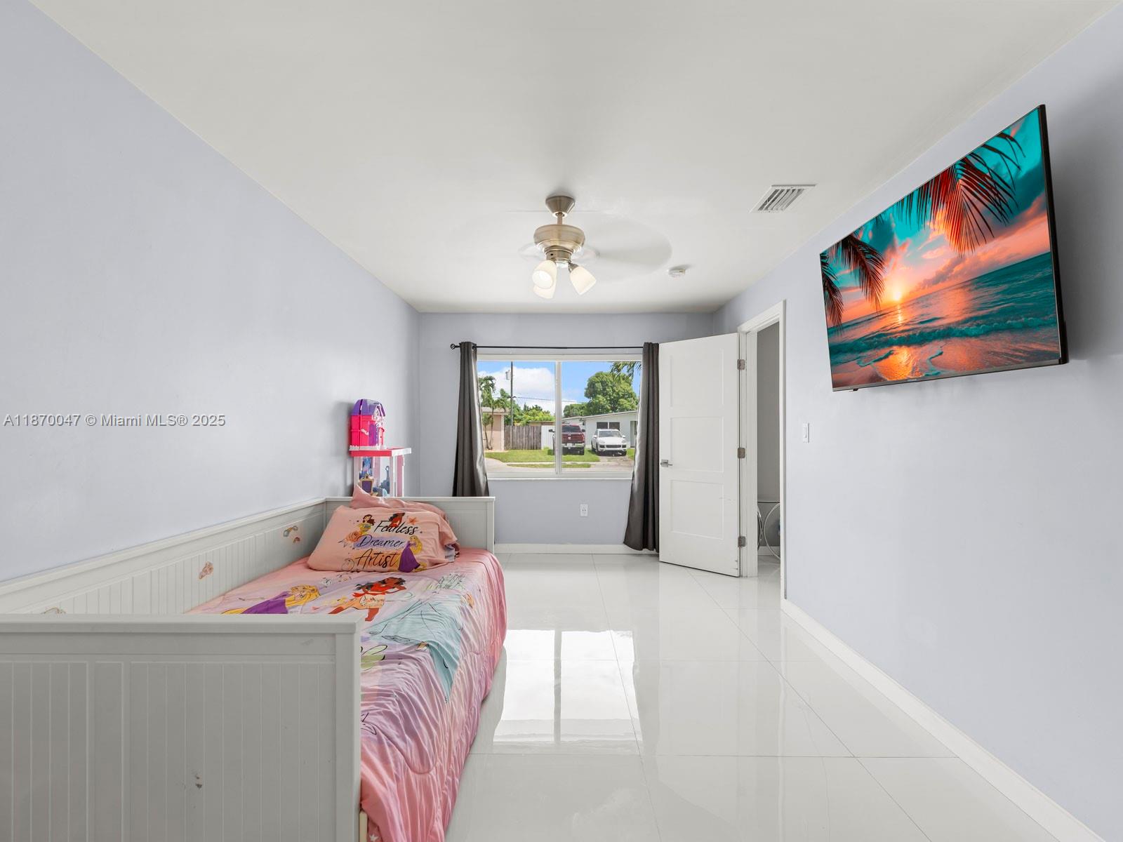 WESTWOOD LAKE 1ST ADDN - Residential