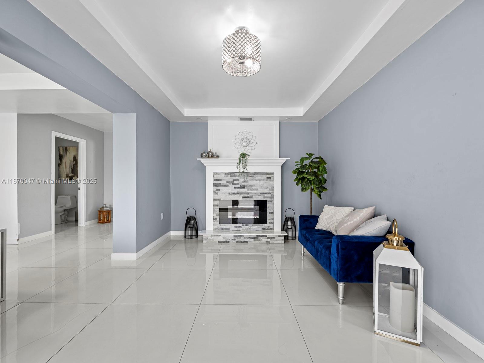 WESTWOOD LAKE 1ST ADDN - Residential