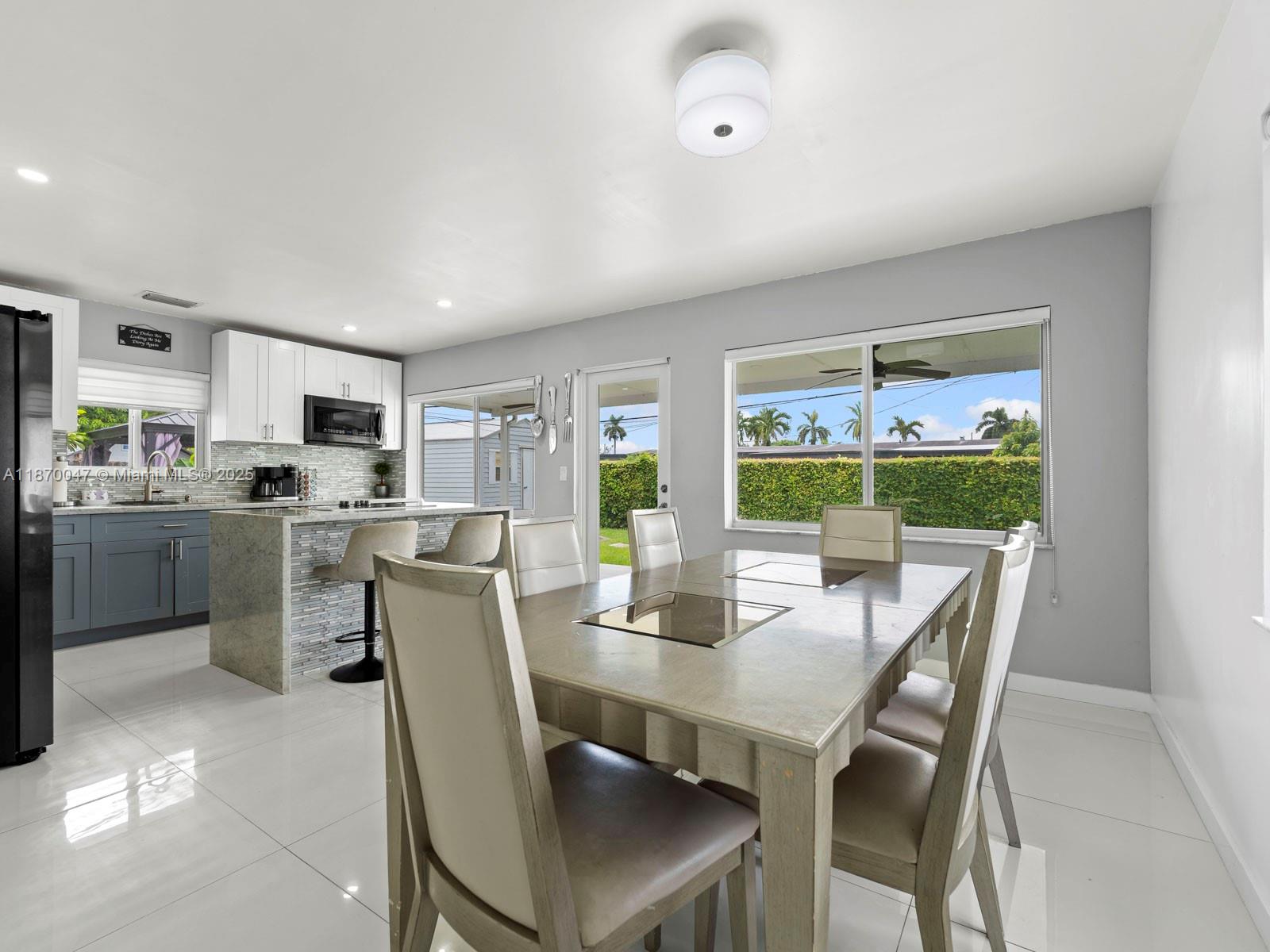 WESTWOOD LAKE 1ST ADDN - Residential