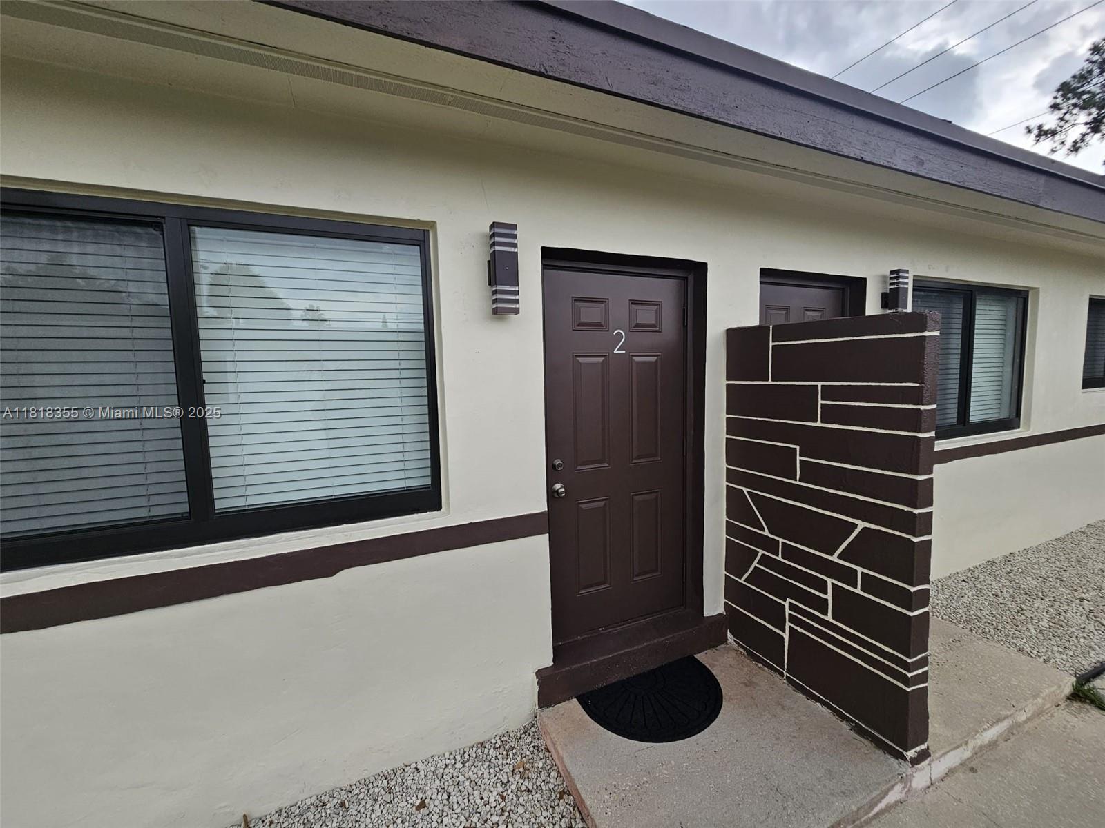 Rental Property at 1020 Opa Locka Blvd 3, Opa-Locka, Miami-Dade County, Florida - Bedrooms: 1 
Bathrooms: 1  - $1,850 MO.