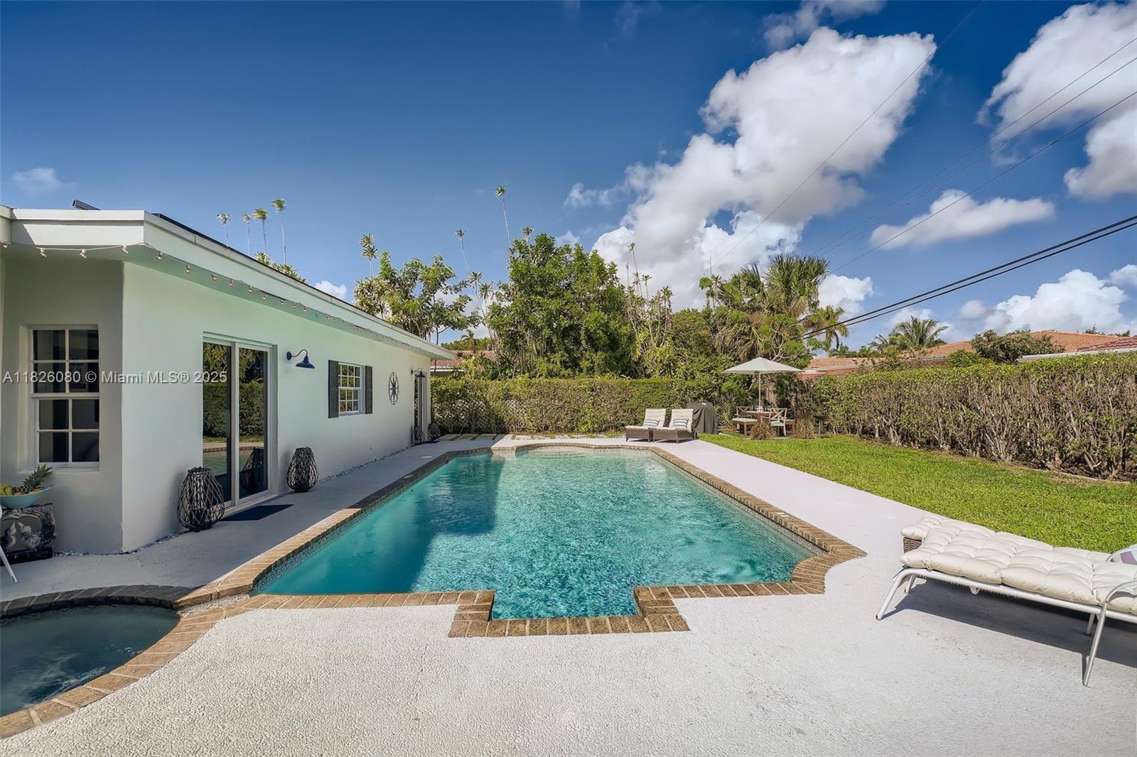 LIGHTHOUSE MANOR - Residential Lease