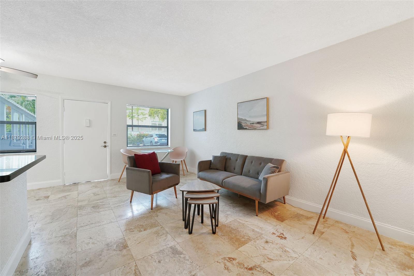 ACQUASTRADA CONDO - Residential Lease