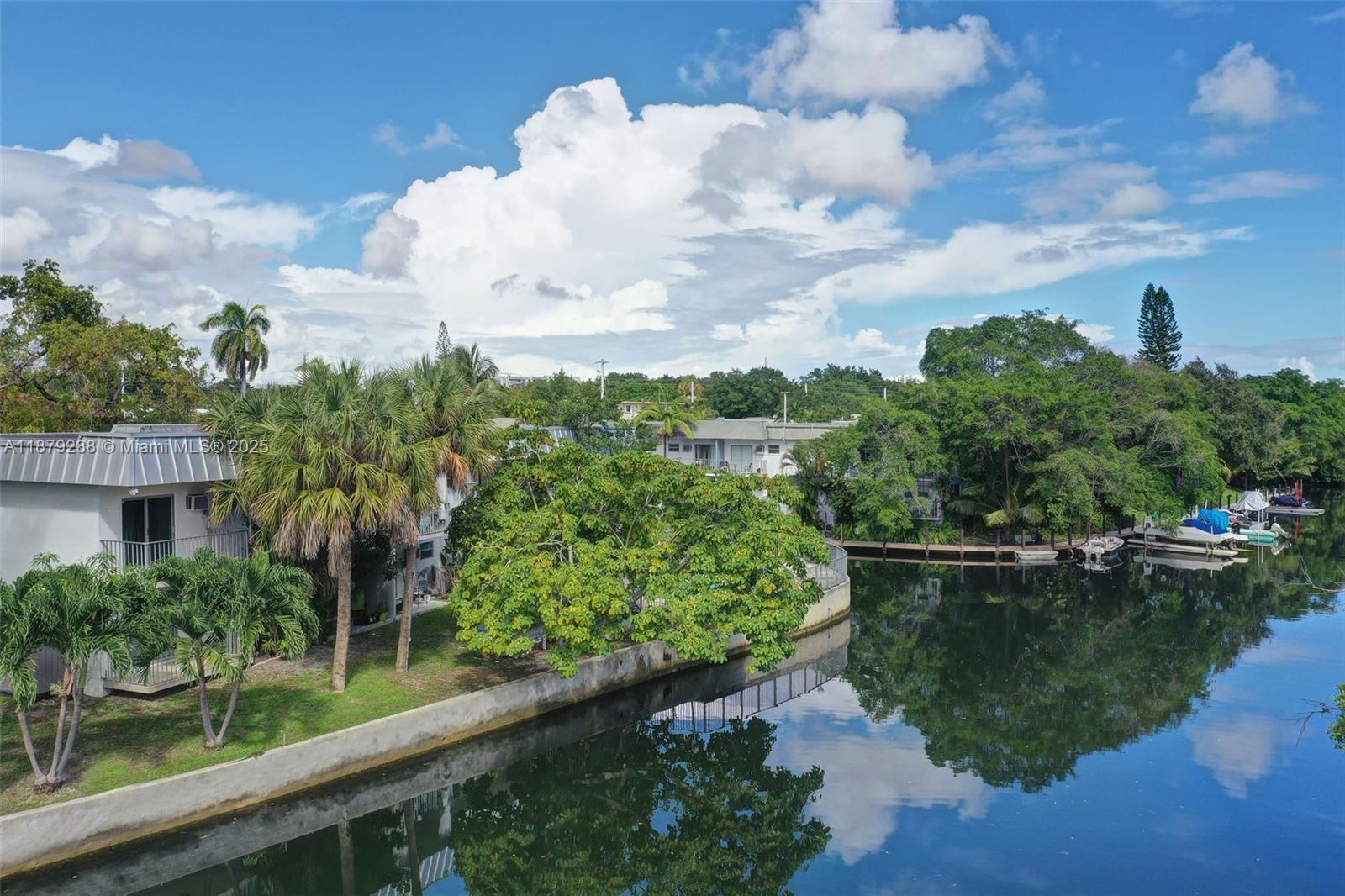 ACQUASTRADA CONDO - Residential Lease