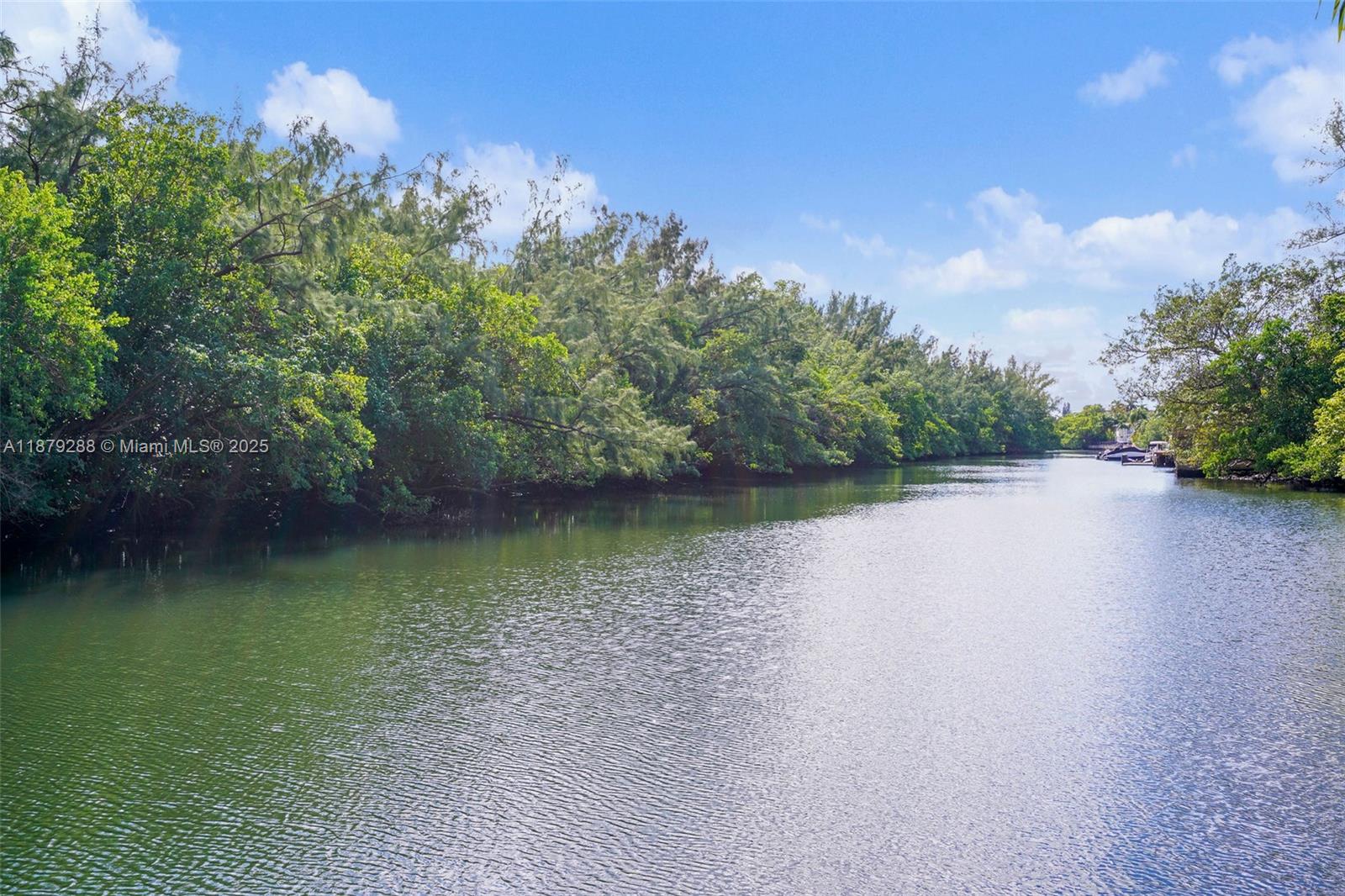 ACQUASTRADA CONDO - Residential Lease
